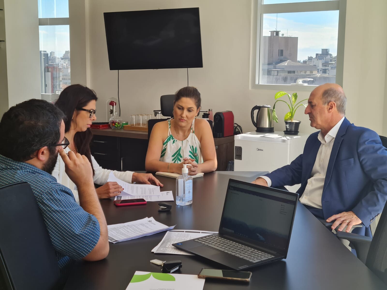 Deputado José Milton Scheffer em reunião no IMA