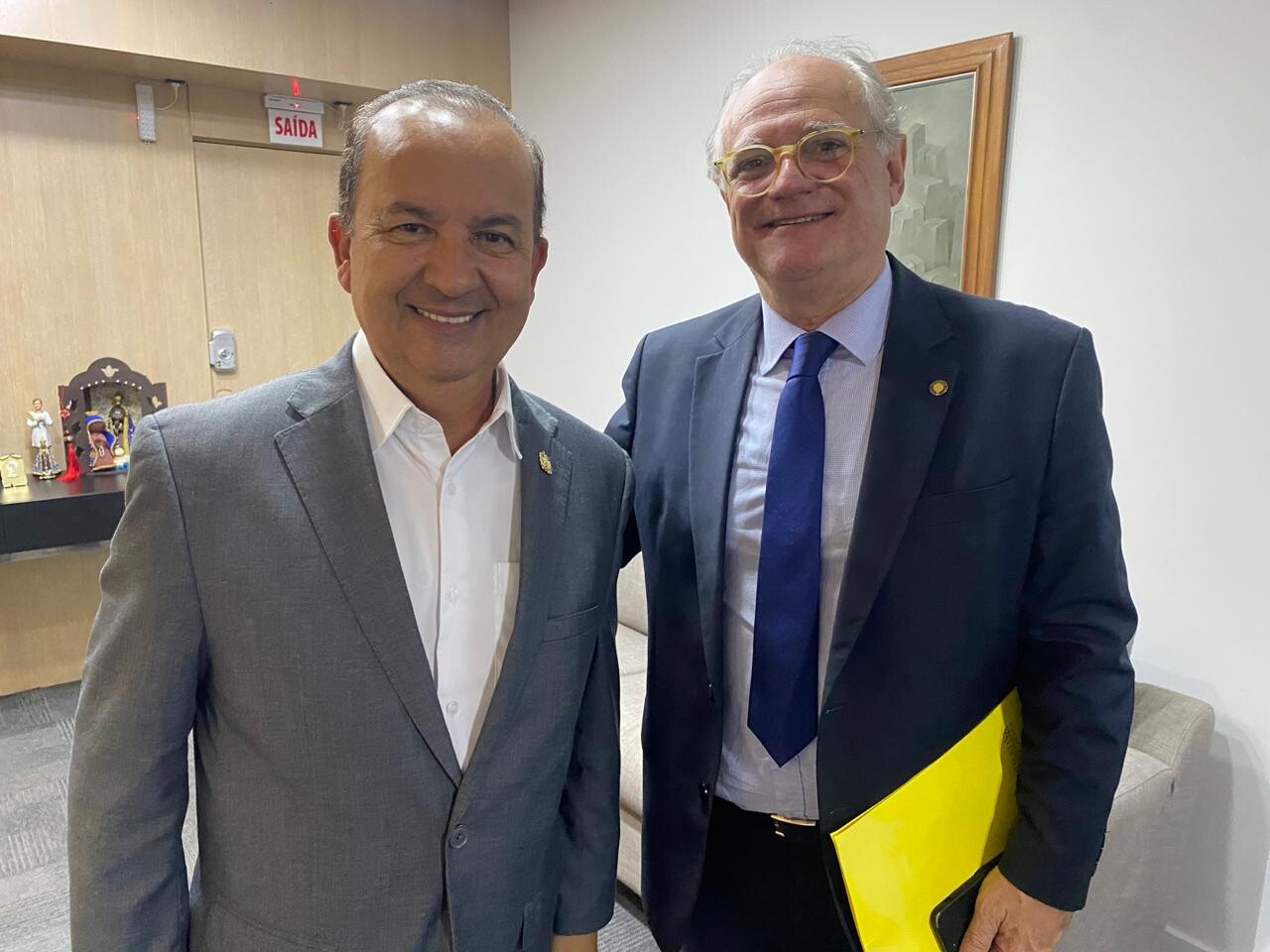 Governador Jorginho Mello e deputado Dr. Vicente Caropreso. Foto: assessoria parlamentar.