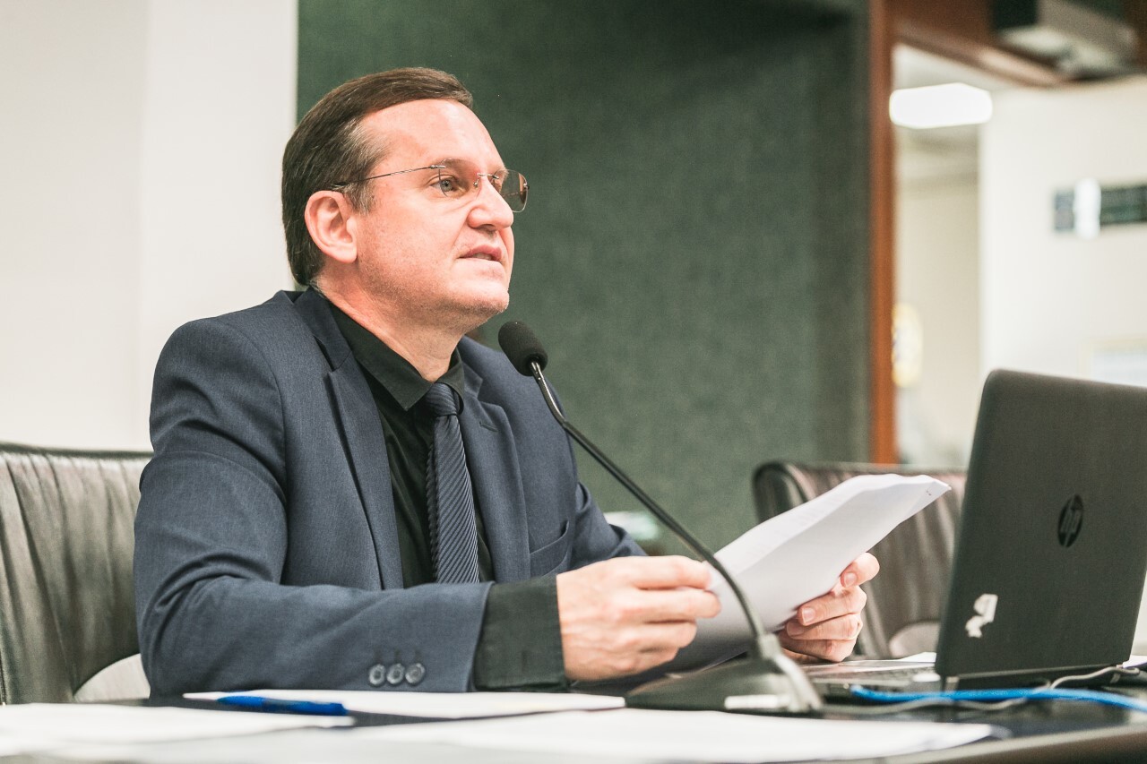 Deputado Miotto apresenta projeto com intuito de garantir vagas de estacionamento para portadores de fibromialgia