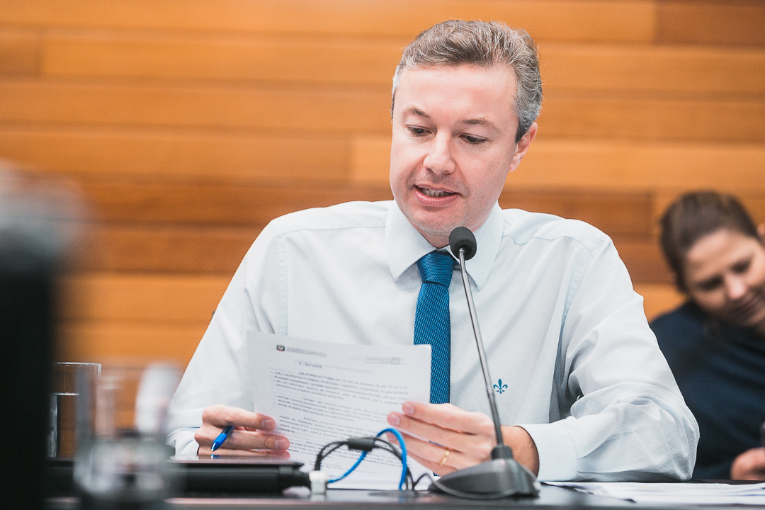 - Deputado Napoleão Bernardes (PSD)