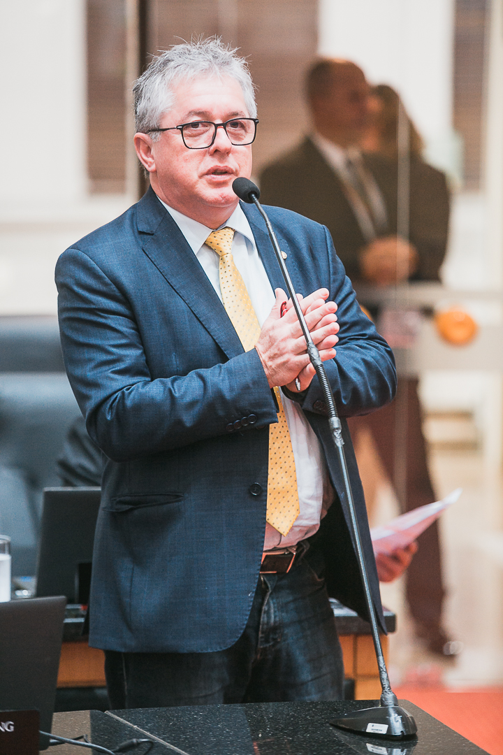 - Deputado Tiago Zilli (MDB)
