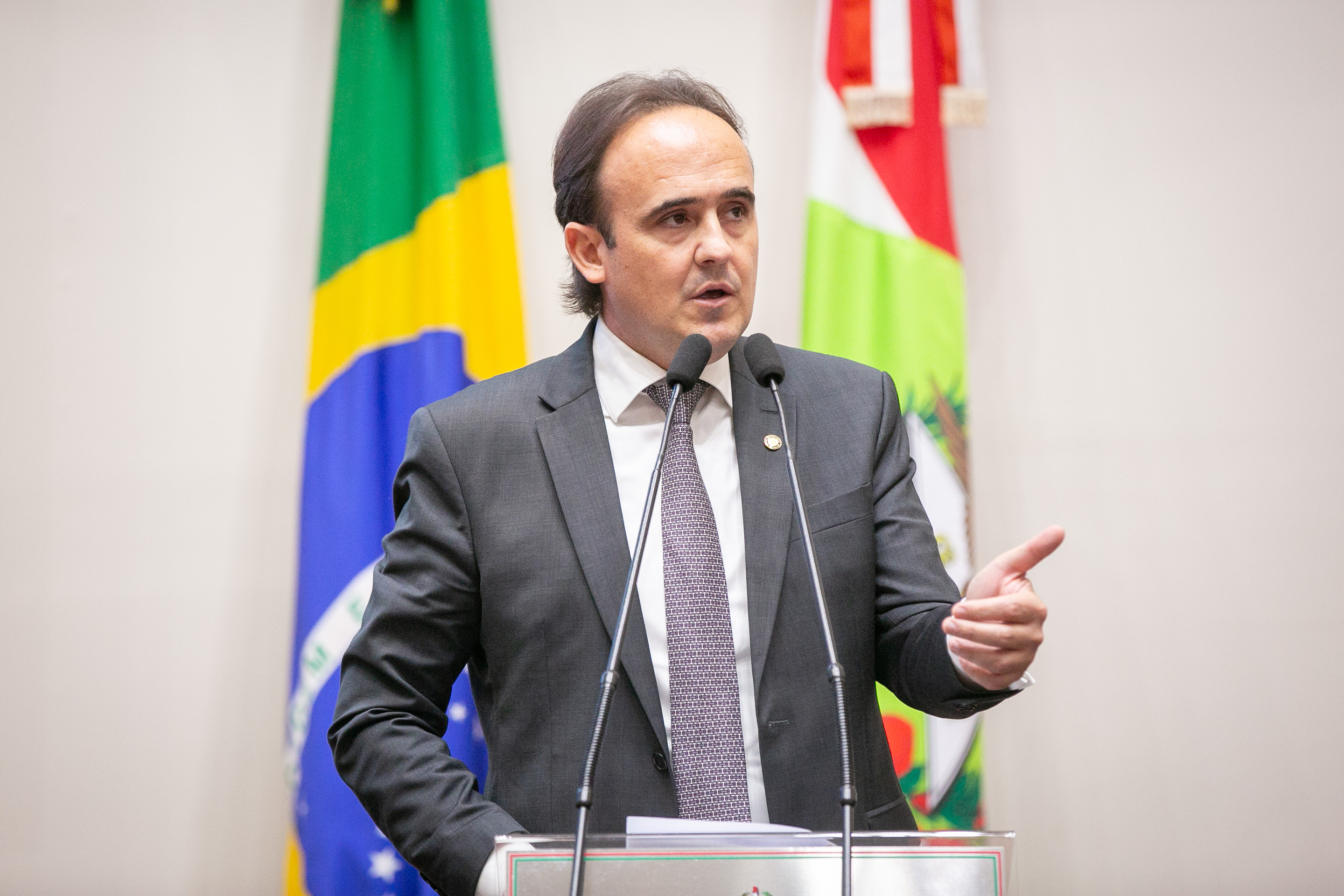 - Deputado Carlos Humberto (PL)