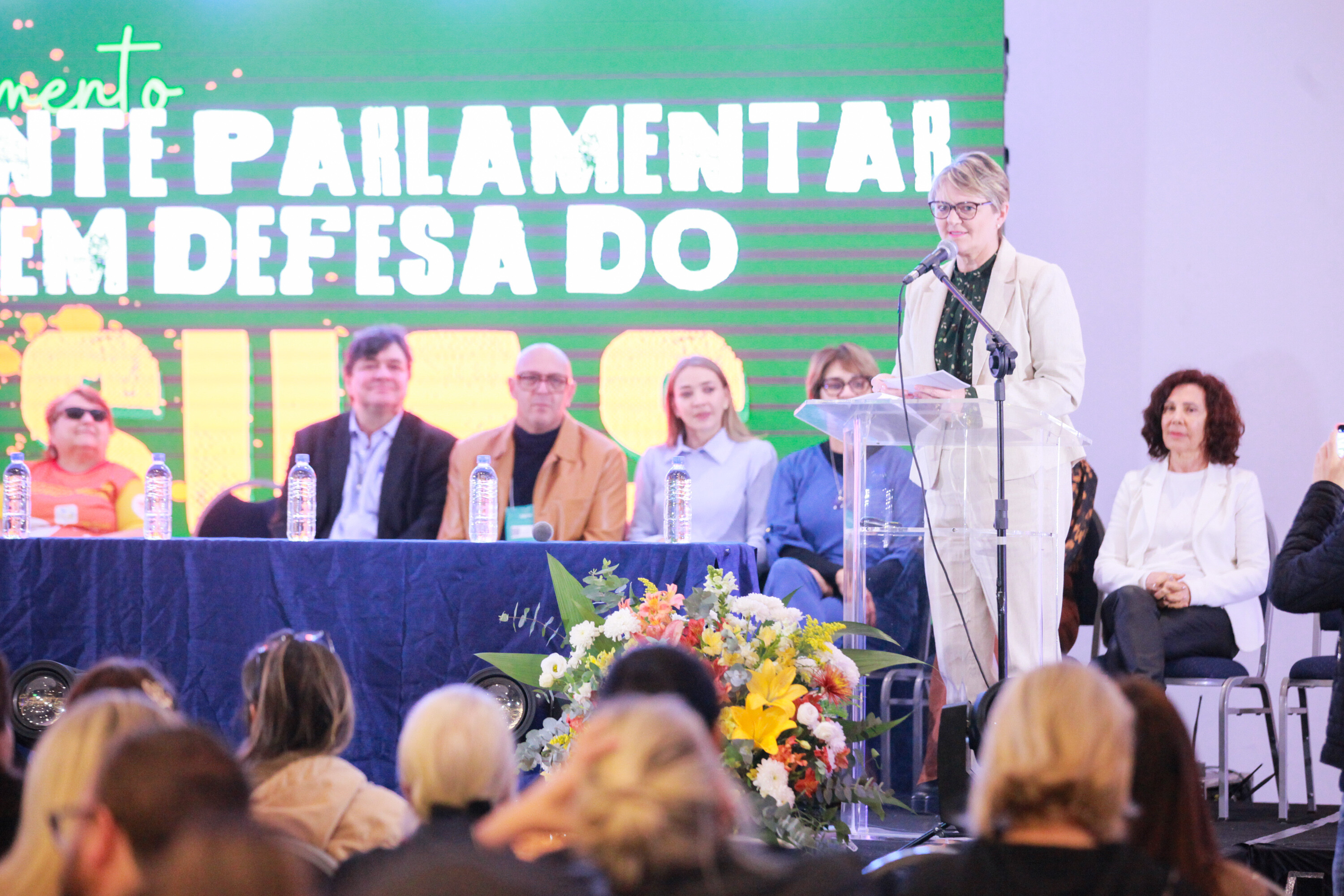Frente vai lutar pelo fortalecimento do Sistema Único de Assistência Social