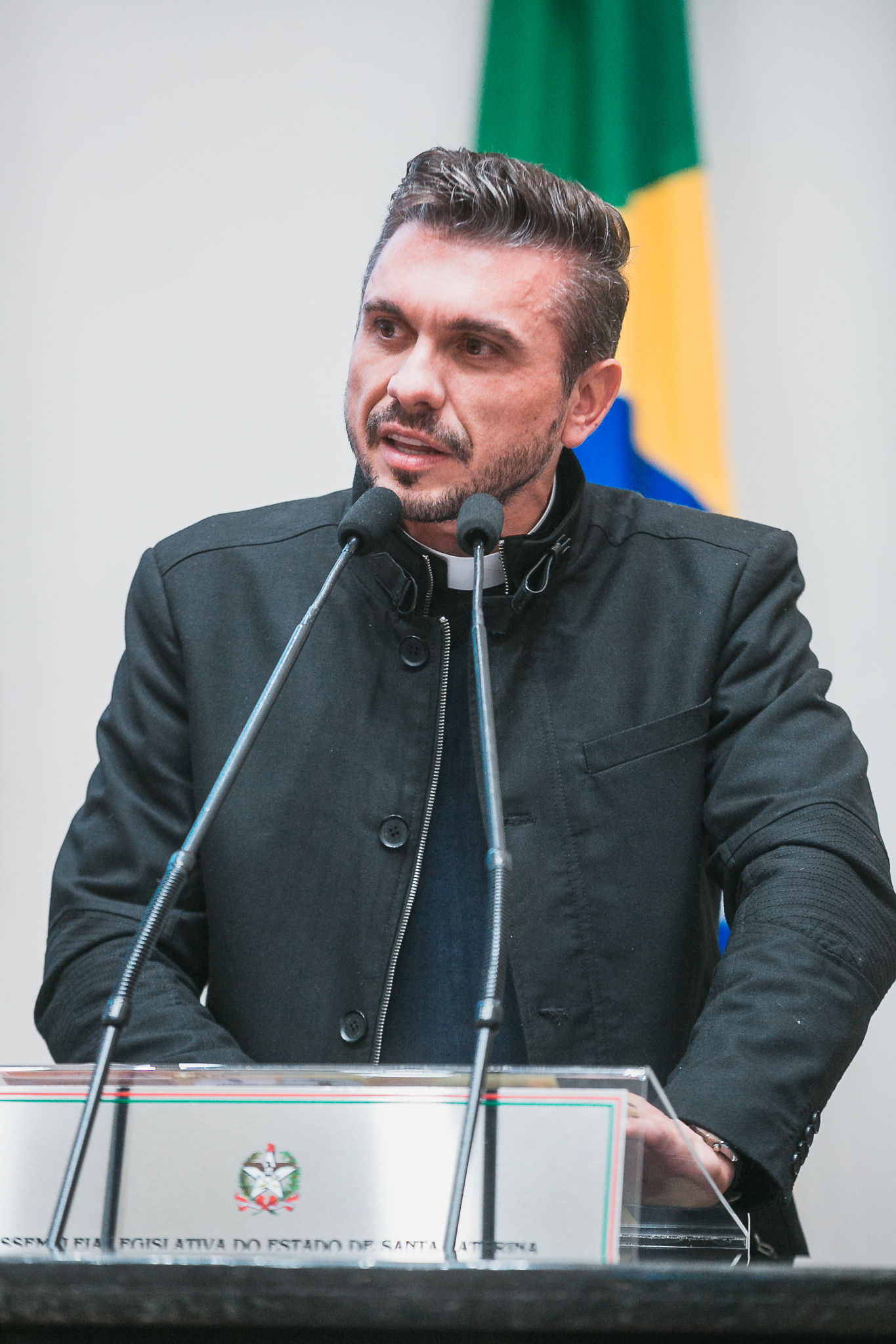Suspensão de Sessão - 44ª Festa de São Cristóvão - Padre Daniel Zilli da Rolt