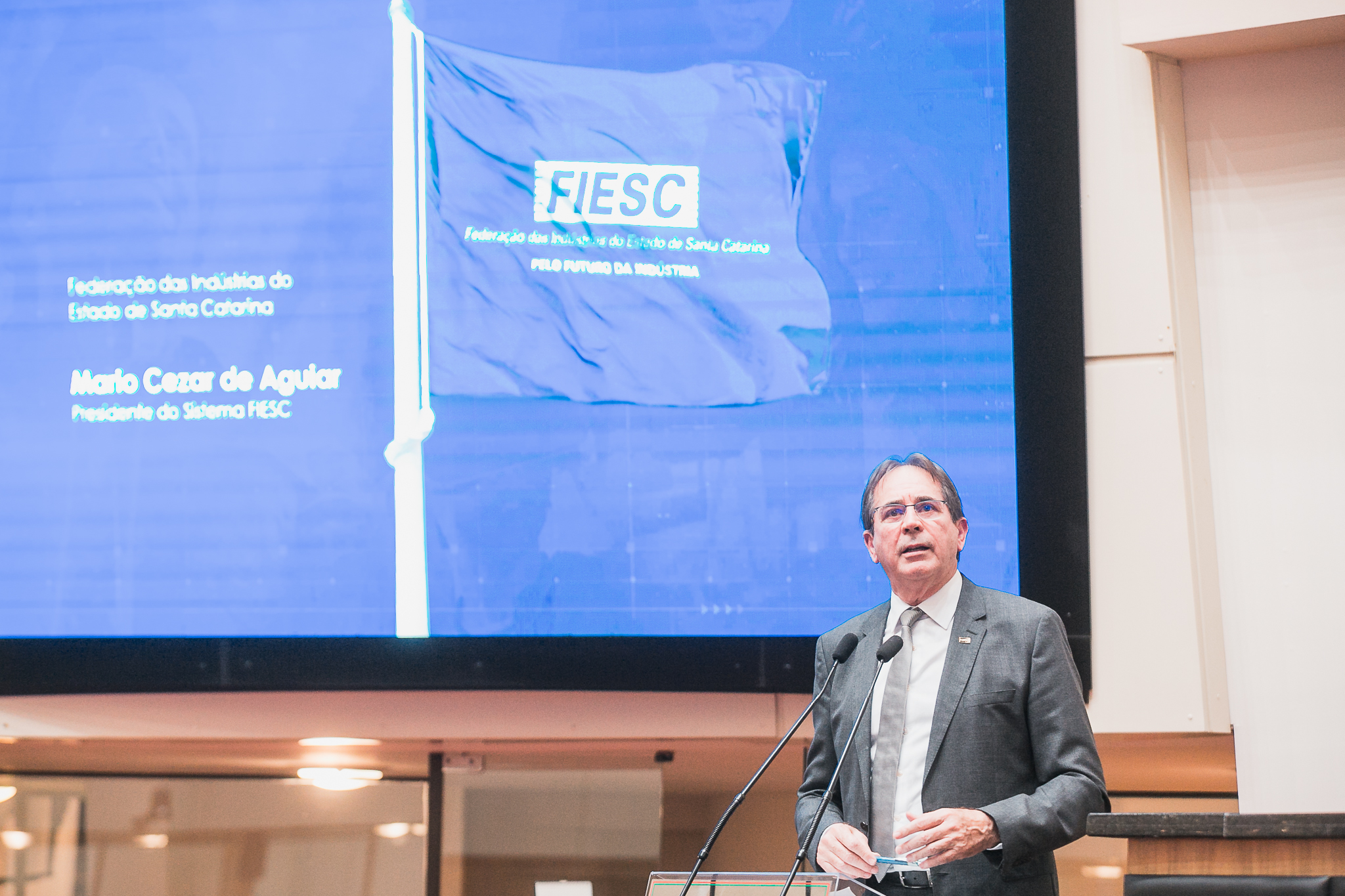 Seminário Estadual sobre Reforma Tributária  -Presidente da Federação das industrias de Santa Catarina Mario Cezar De Aguiar