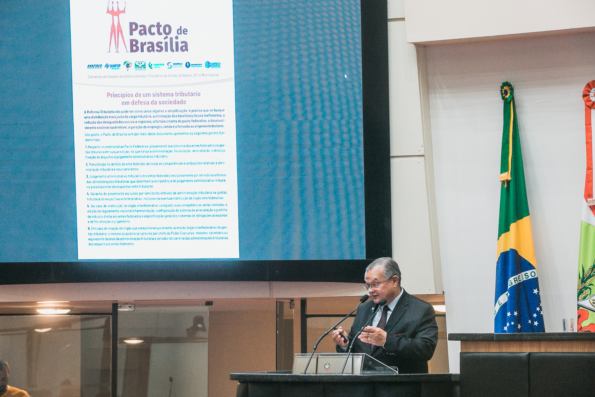 Seminário Estadual sobre Reforma Tributária  -Diretor de Politicas e Ações Sindicais do SINDIFISCO-RS Celso Malhani De Souza