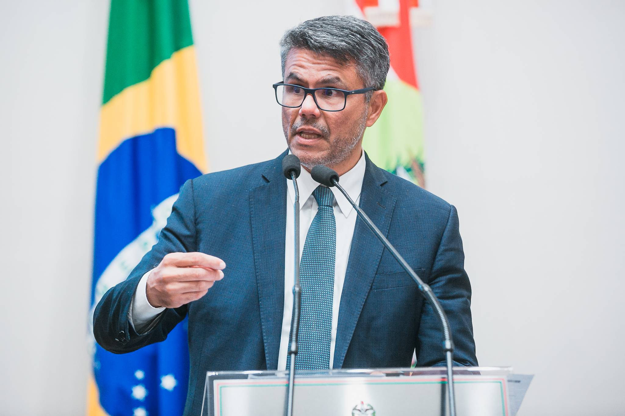 Seminário Estadual sobre Reforma Tributária  - Advogado da FECAM Luiz Magno Bastos Júnior