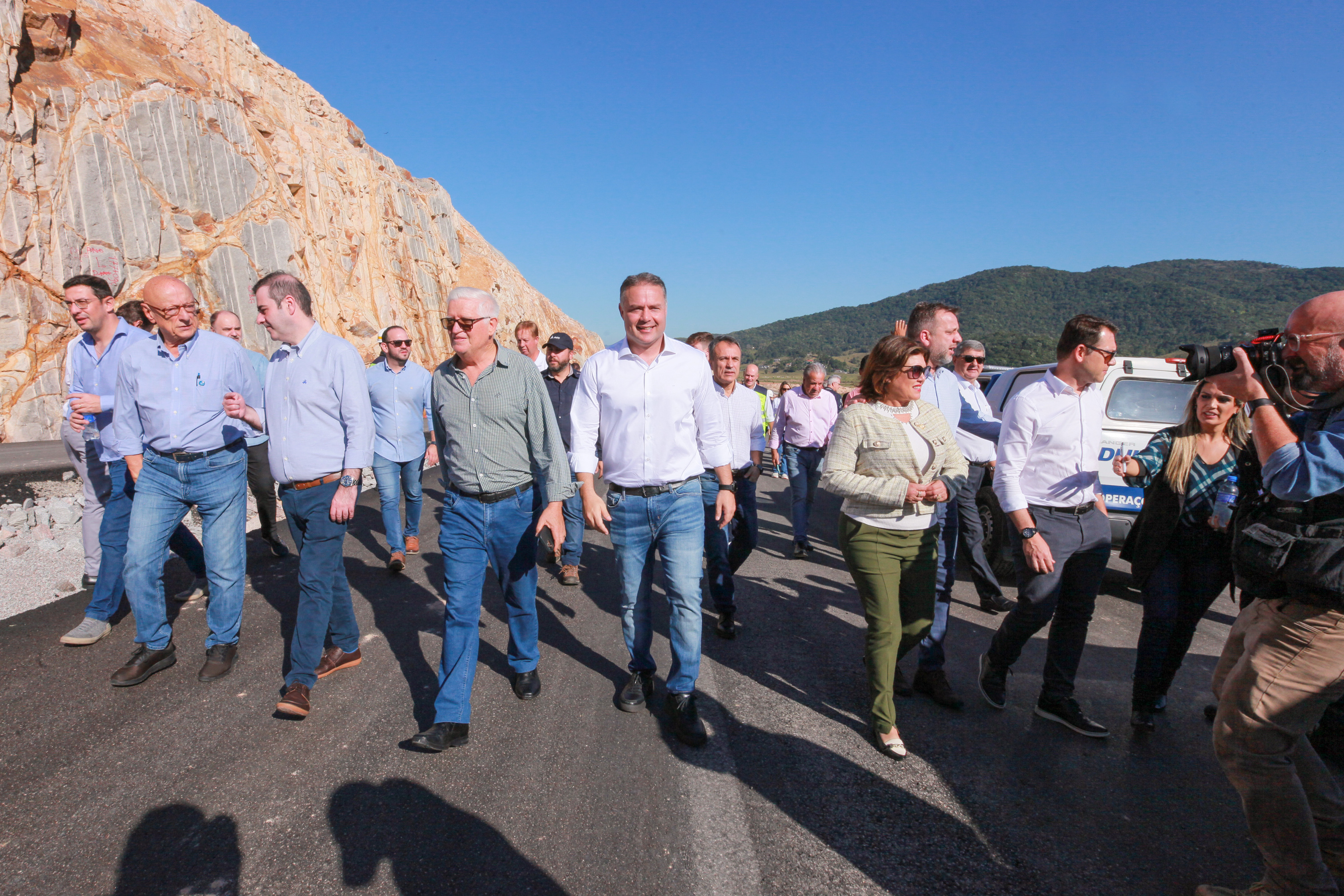 Presidente Mauro de Nadal visita contorno viário com Ministro dos Transportes Renan Filho