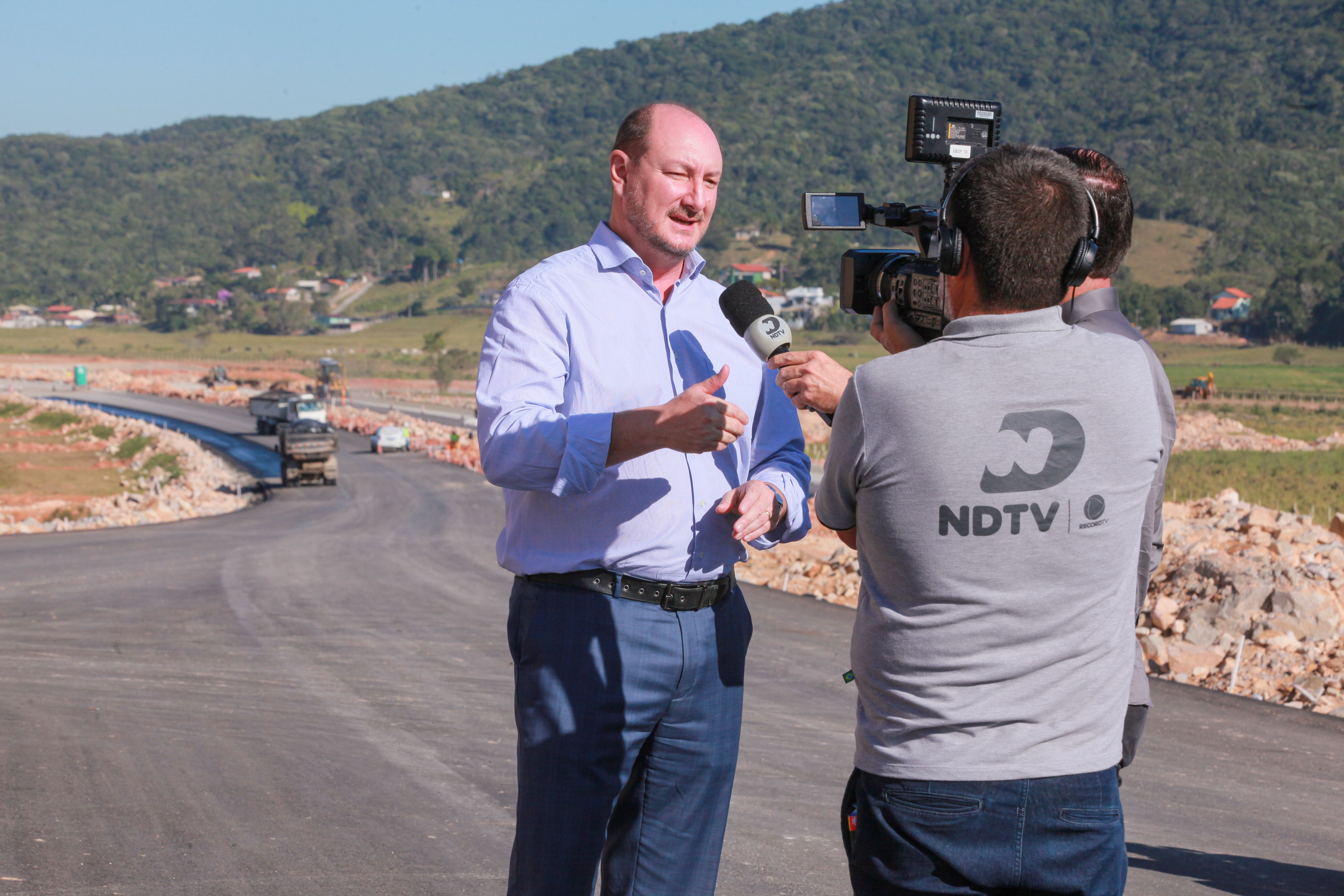 Presidente Mauro de Nadal visita contorno viário com Ministro dos Transportes Renan Filho
