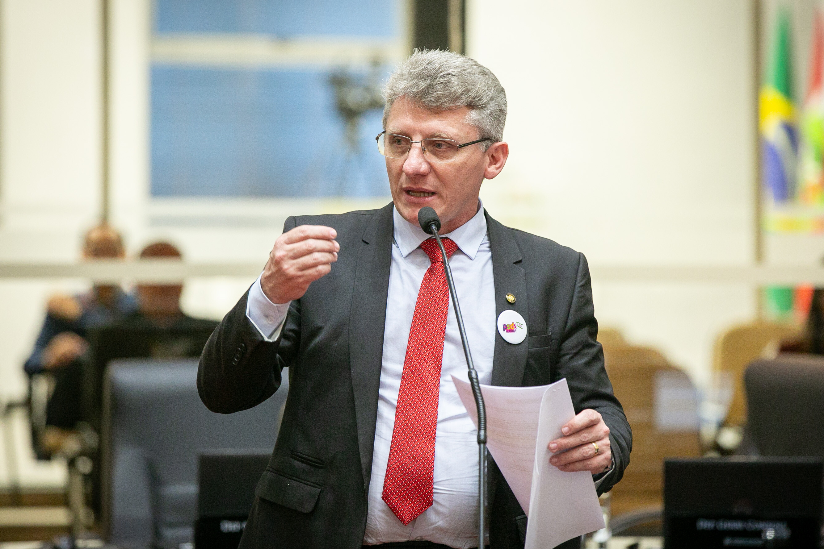 Aprovado projeto que regulamenta prática da equoterapia em SC