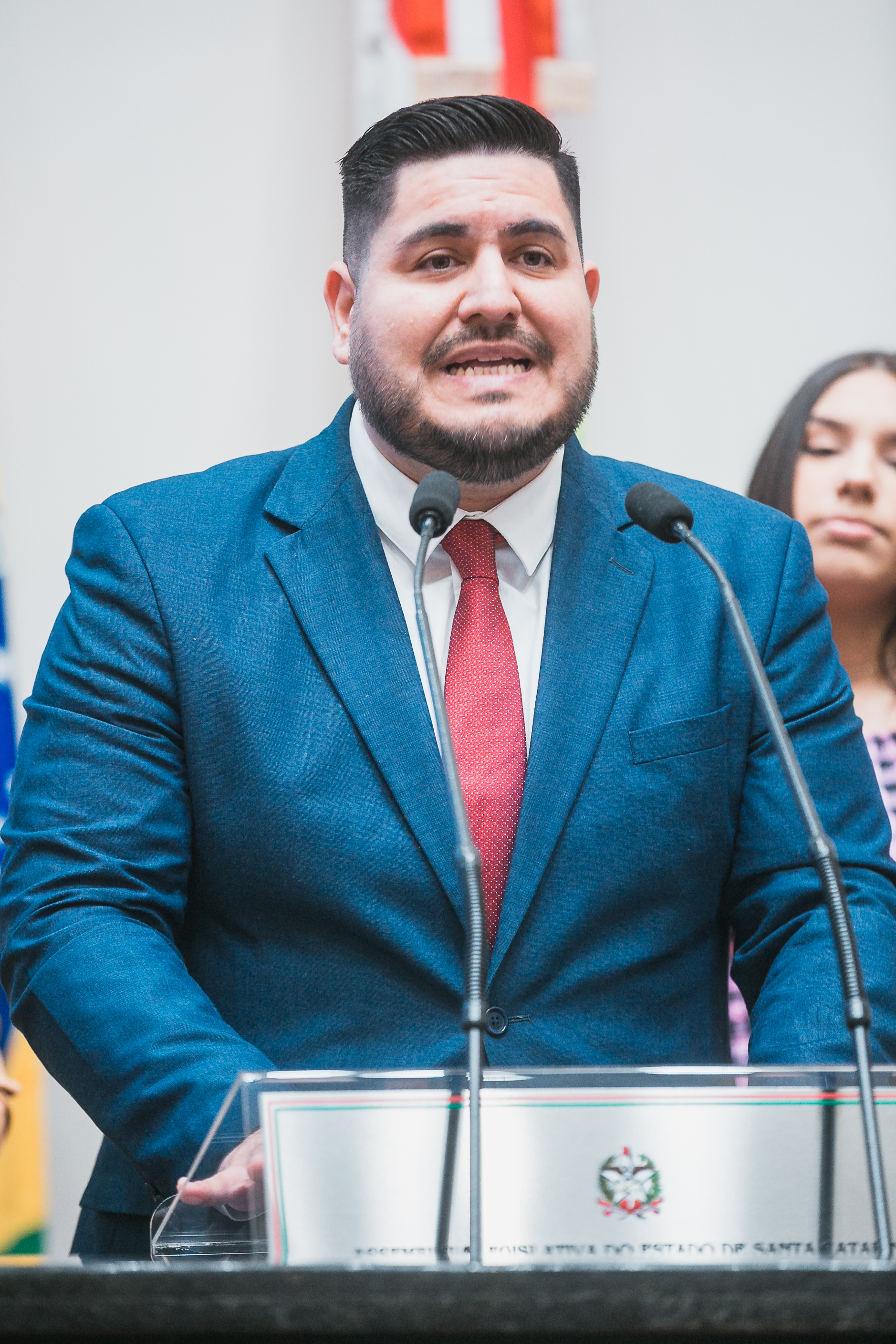 Suspensão de Sessão - Pastor Jorge Carrasco