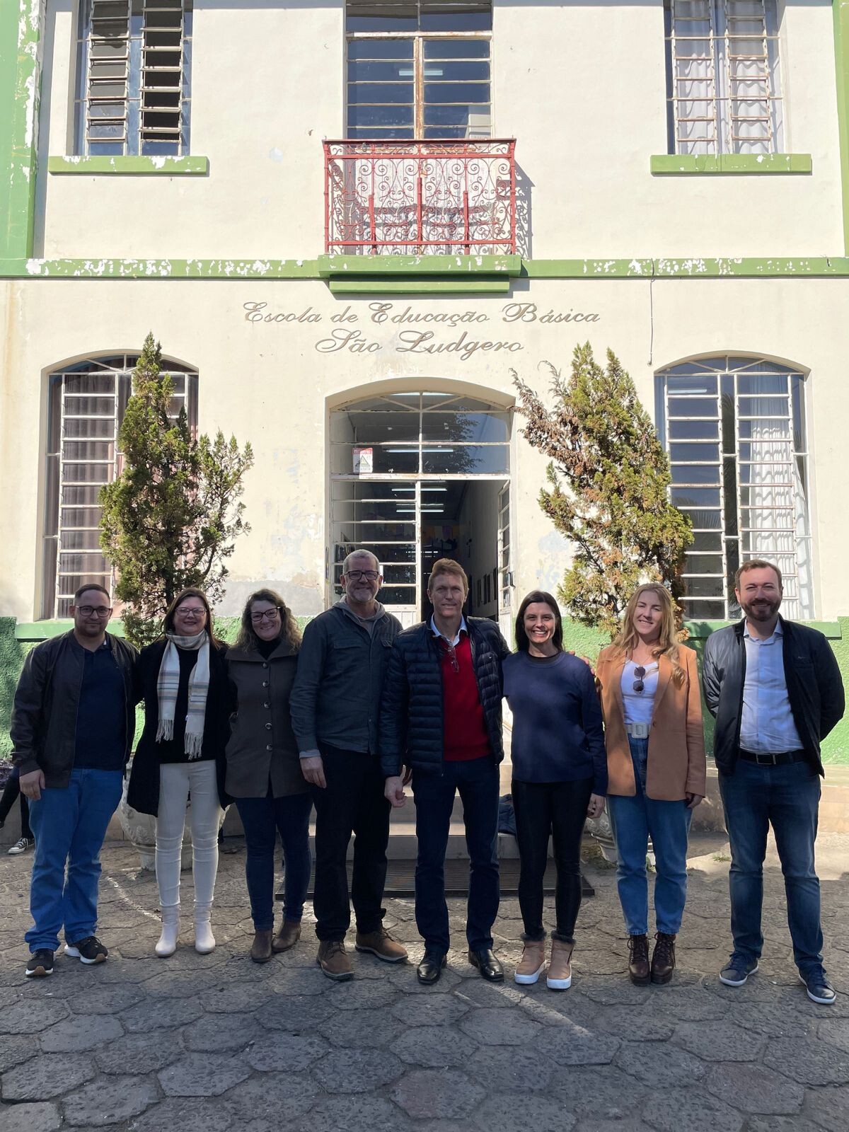 Parlamentar e educadores em São Ludgero