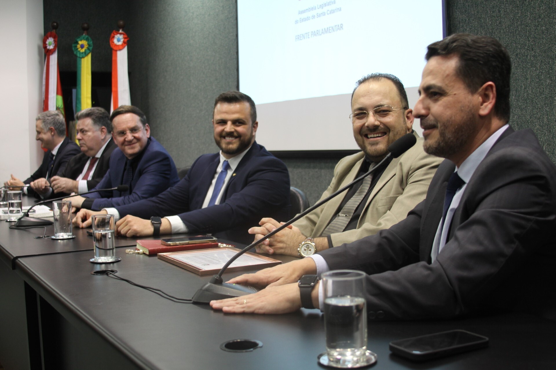 Por proposição do deputado Miotto, Frente Parlamentar Evangélica é lançada na Alesc FOTOS: Ascom deputado Jair Miotto