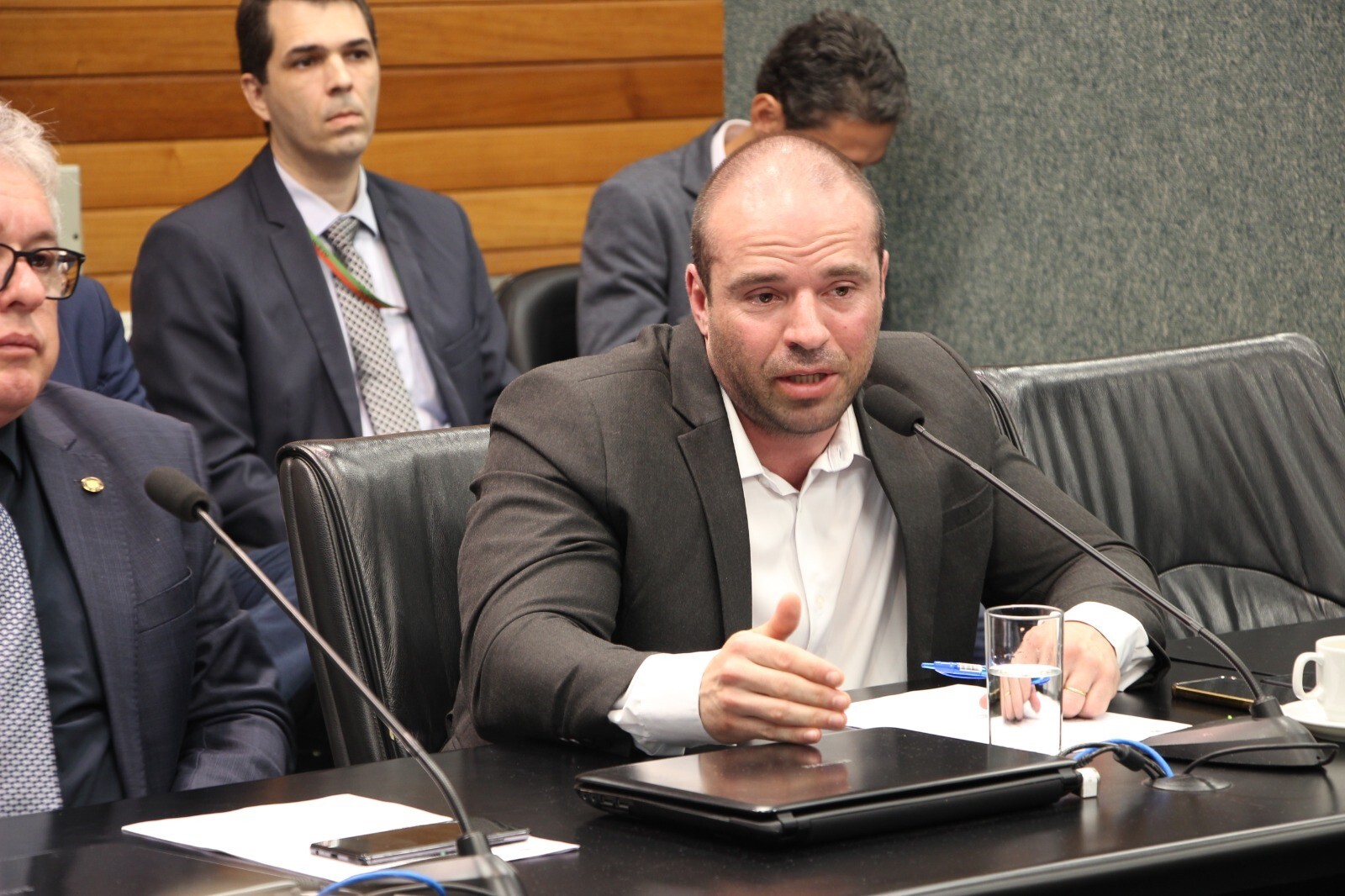 Deputado Jessé Lopes na reunião da Comissão de Finanças