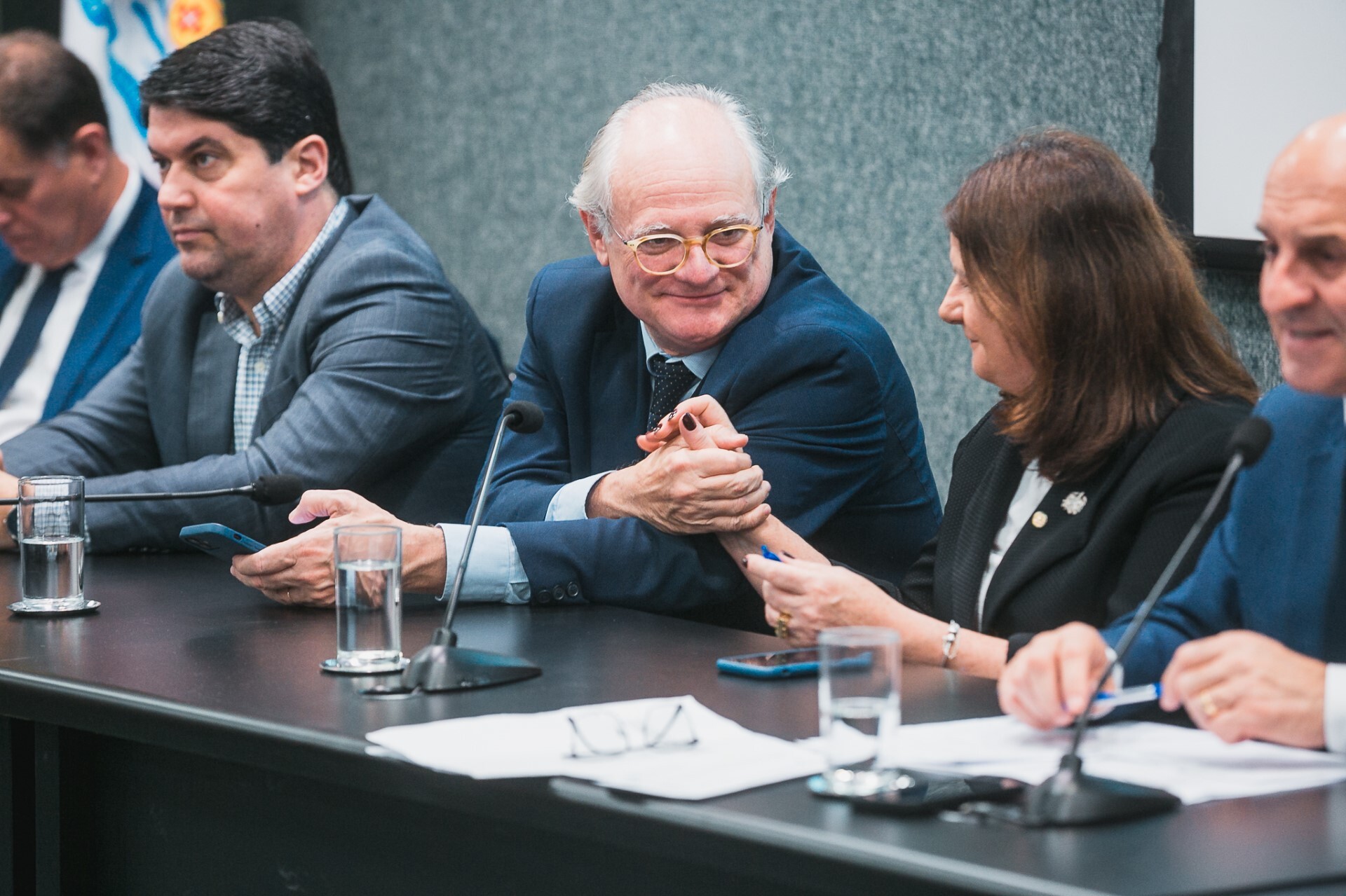 Deputado Dr. Vicente e  secretária de Estado da Saúde, Carmen Zanotto