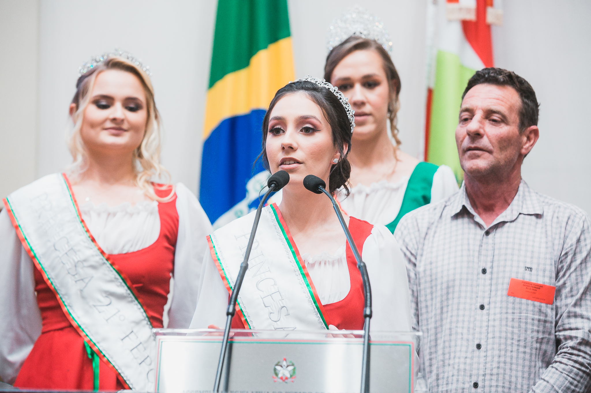 Prefeito e Realeza convidam para a Festa da Polenta em Rio do Oeste