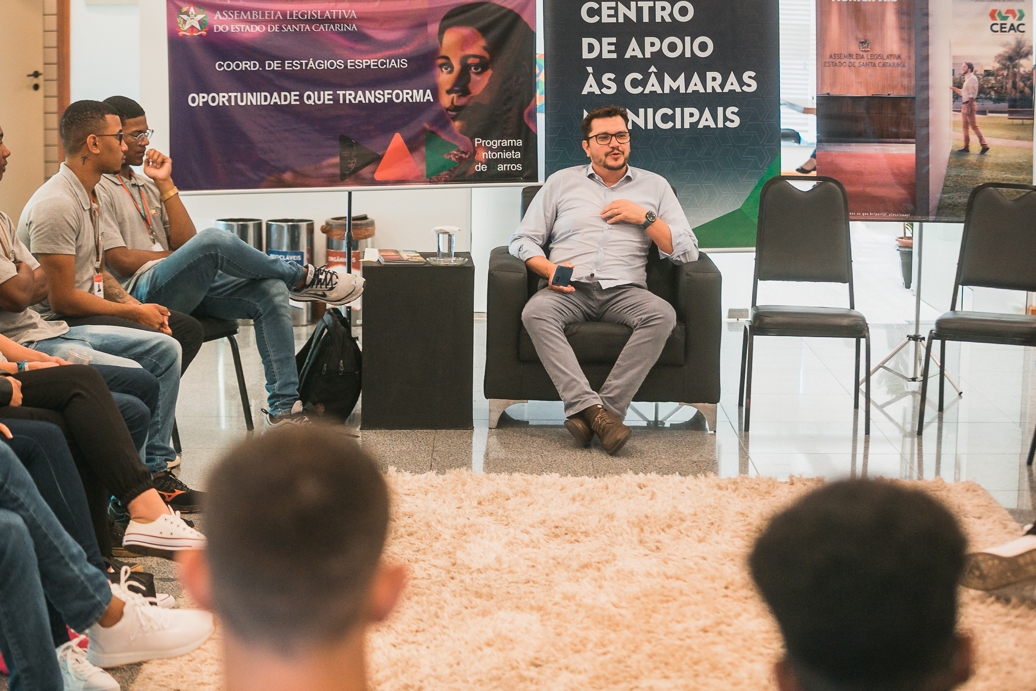 Roda de Conversa entre o CEAC e os estagiários do PAB