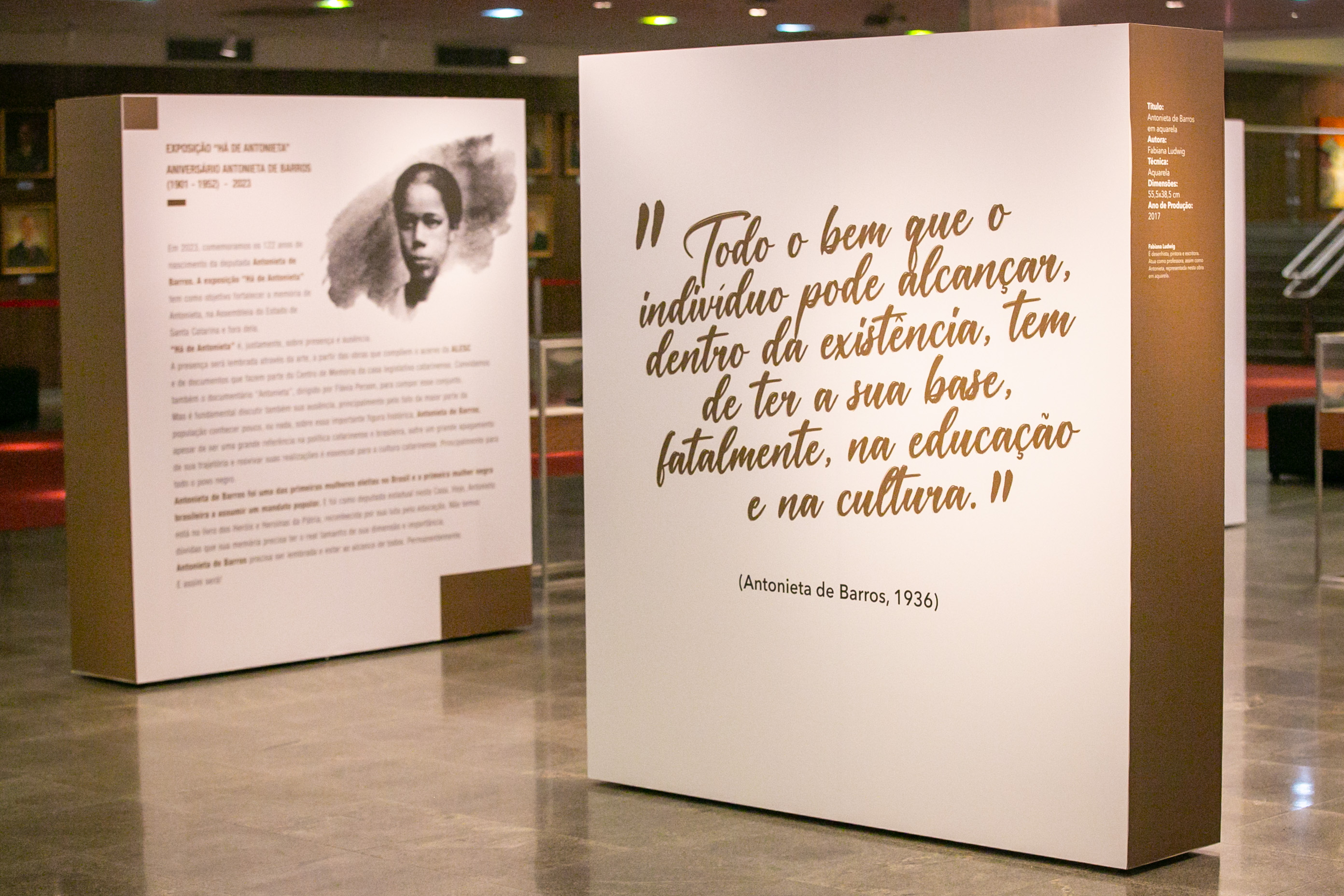 EXPOSIÇÃO - Há de Antonieta