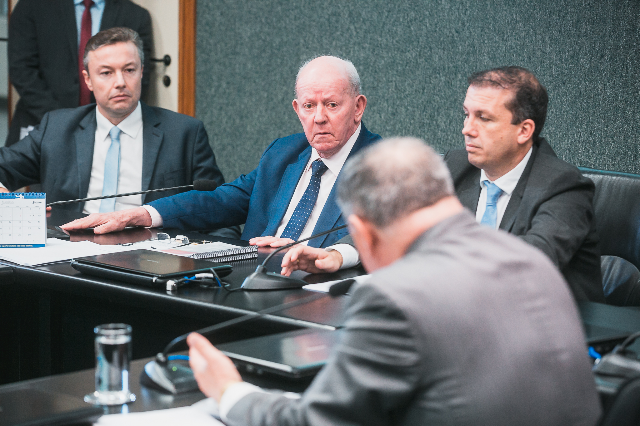 Comissão Conjunta - CCJ e Finanças e Tributação