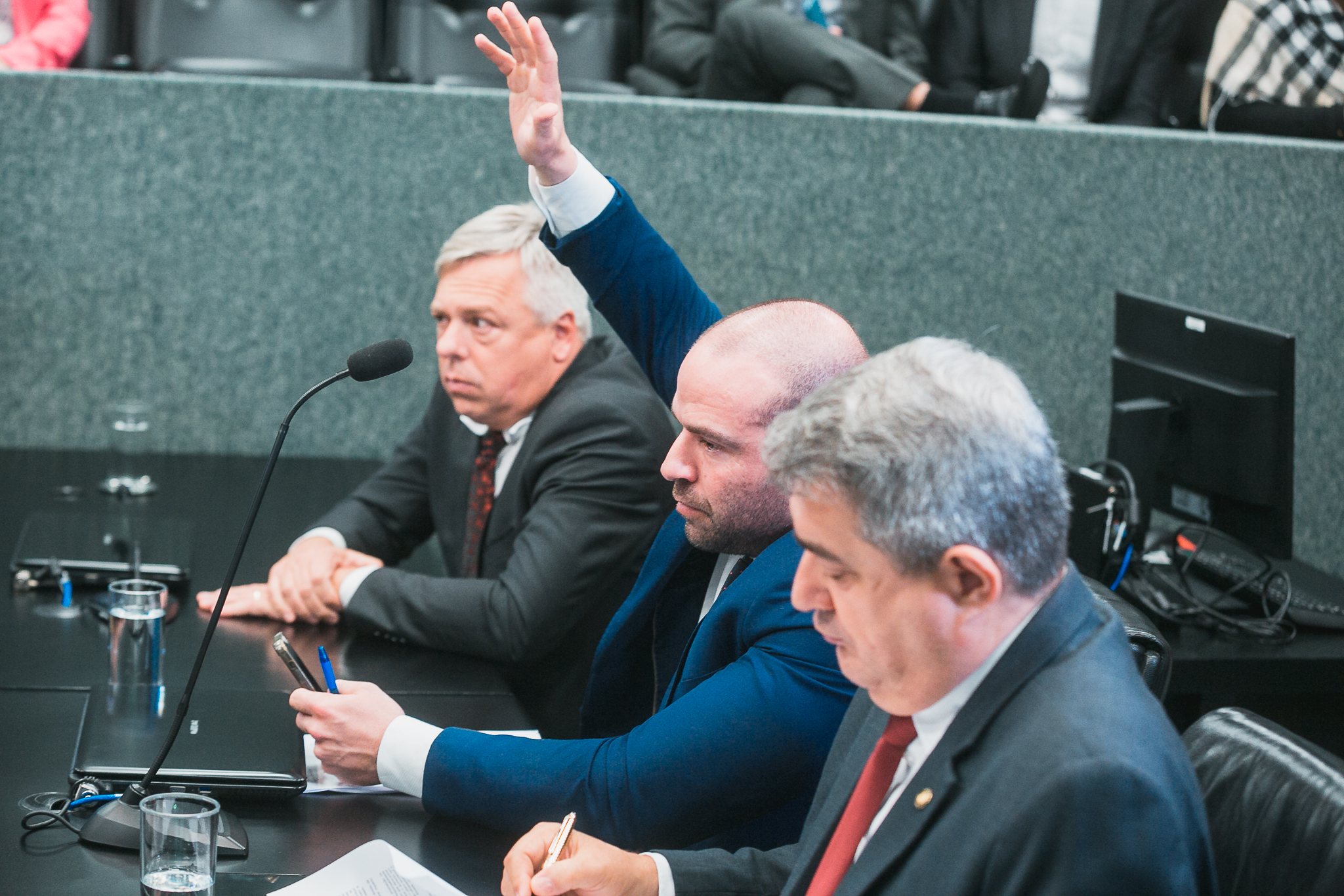 Comissão Conjunta - CCJ e Finanças e Tributação