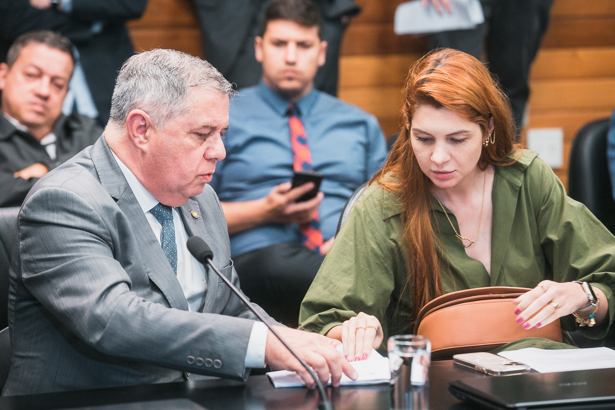 Comissão Conjunta - CCJ e Finanças e Tributação