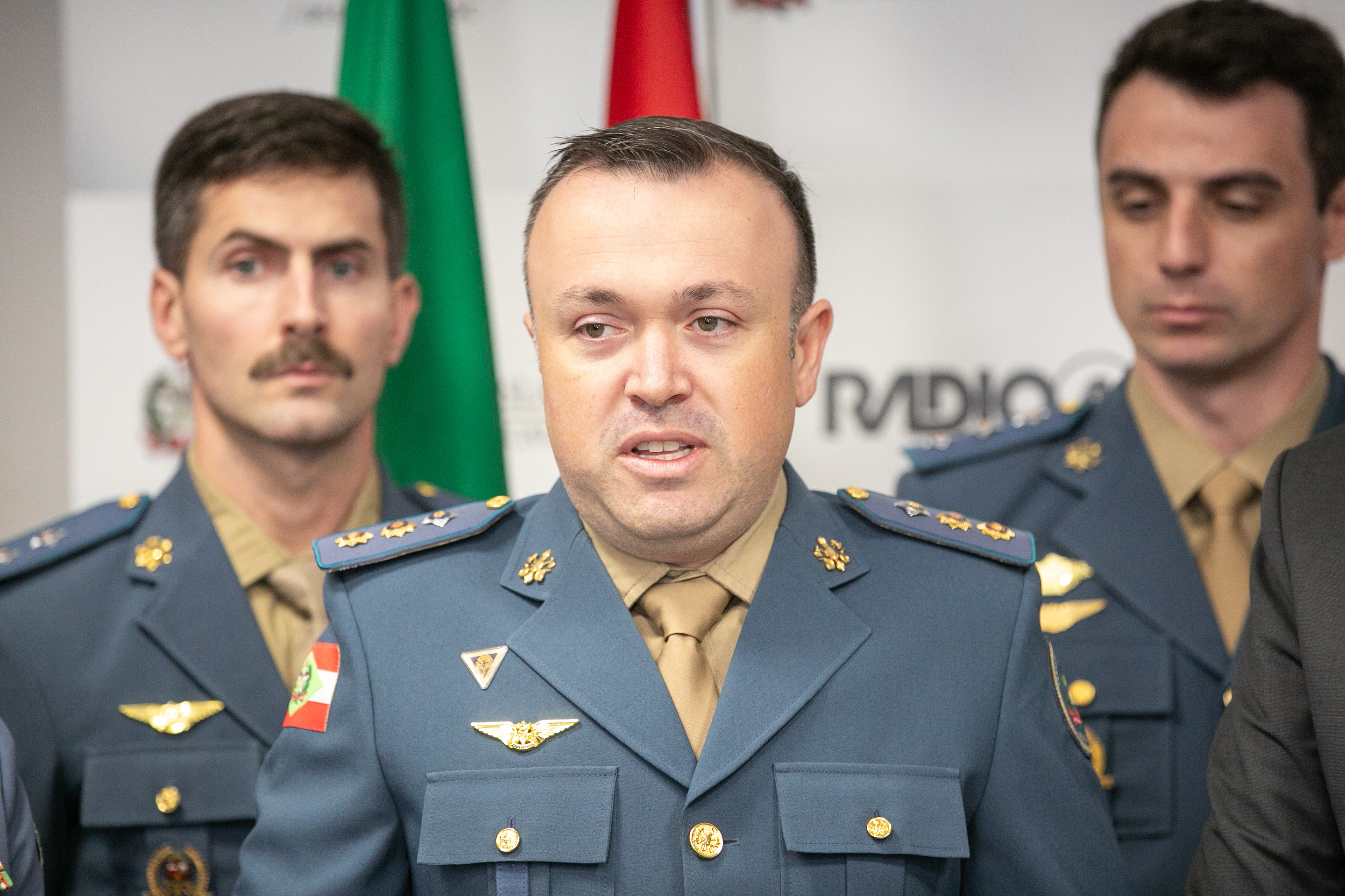 MOÇÃO DE APLAUSO - Deputada Carlos Humberto entrega honraria ao Projeto Sangue Total