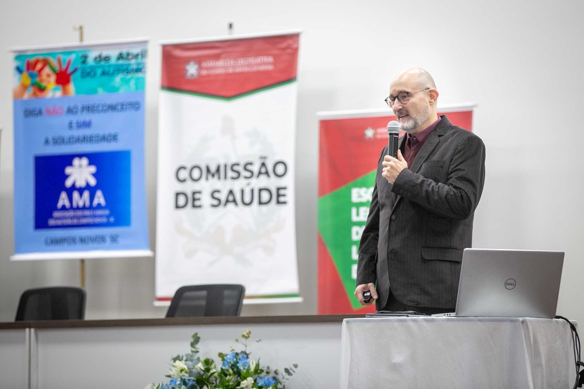 SEMINÁRIO -  Autismo e Perspectivas nas Diferentes Intervenções
