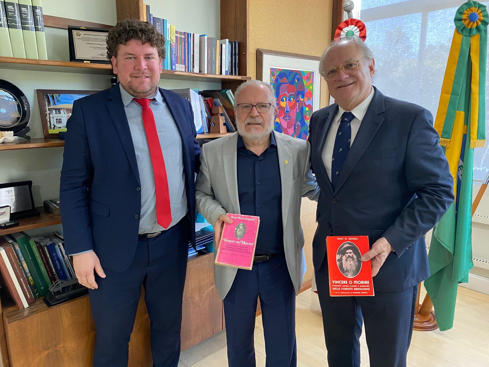 Coordenador dos círculos Trentinos no PR e em SC, Andrey José, reitor da UFSC, Irineu Manoel de Souza, e deputado Dr. Vicente