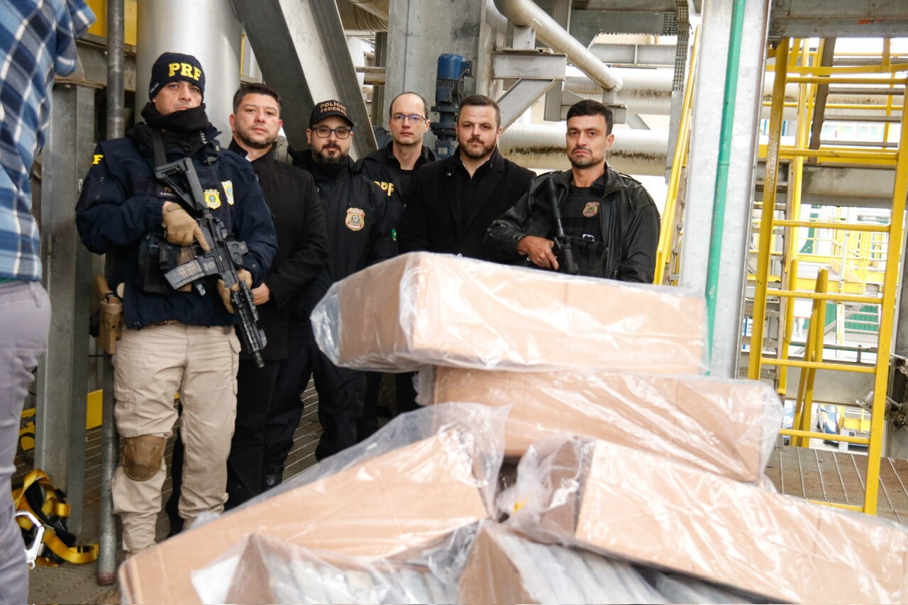 Comissão Antidrogas da Alesc acompanha incineração de entorpecentes