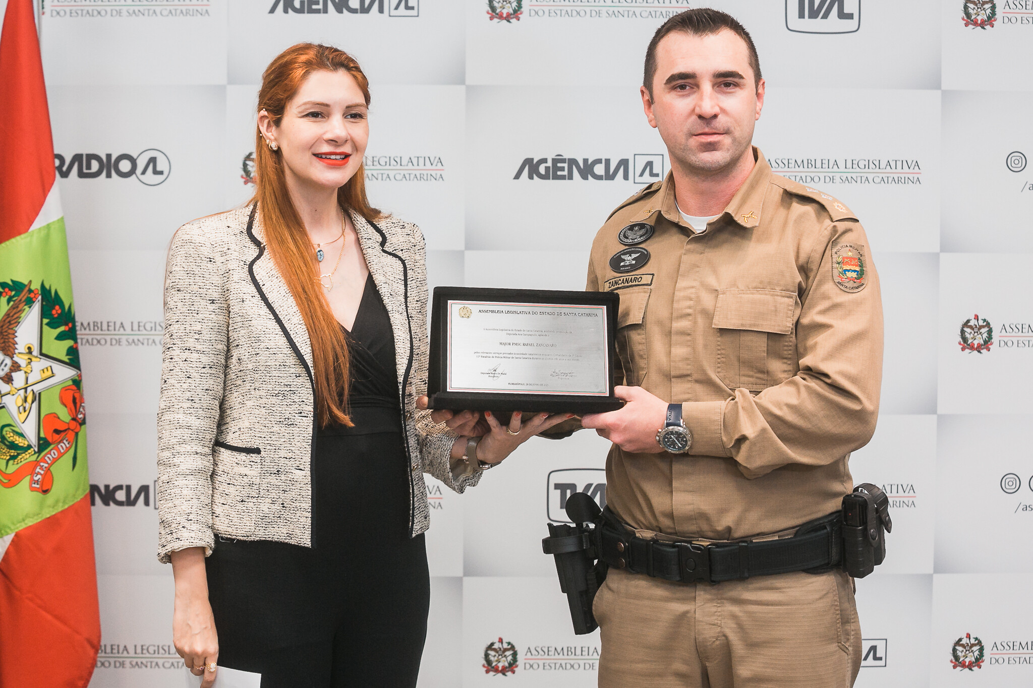 Deputada Ana Campagnolo e major PM Rafael Zancanaro