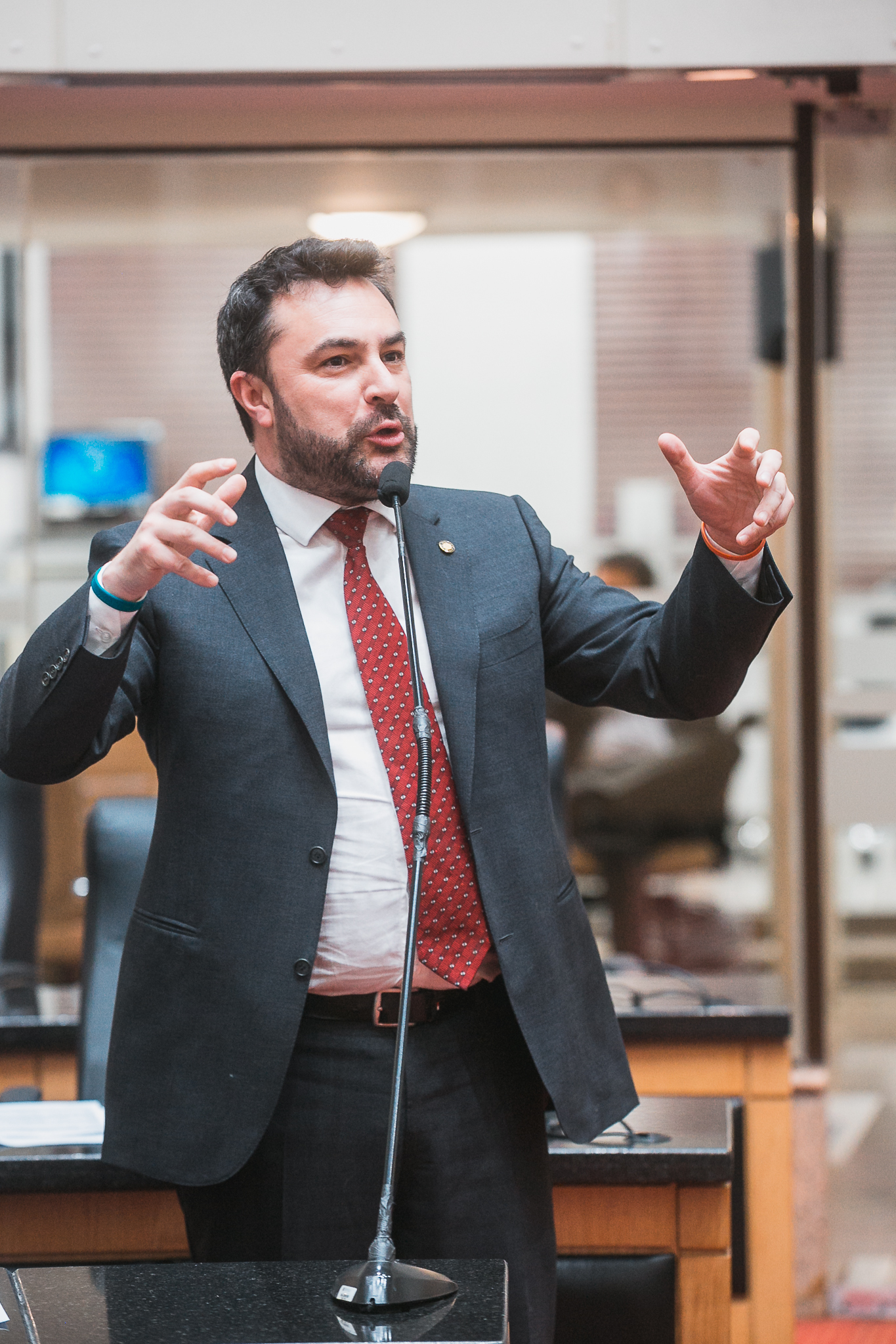 Suspensão de Sessão - Vice-Prefeita e Realeza de São Joaquim convidam para a Festa Nacional da Maçã - Deputado Marcius Machado (PL)
