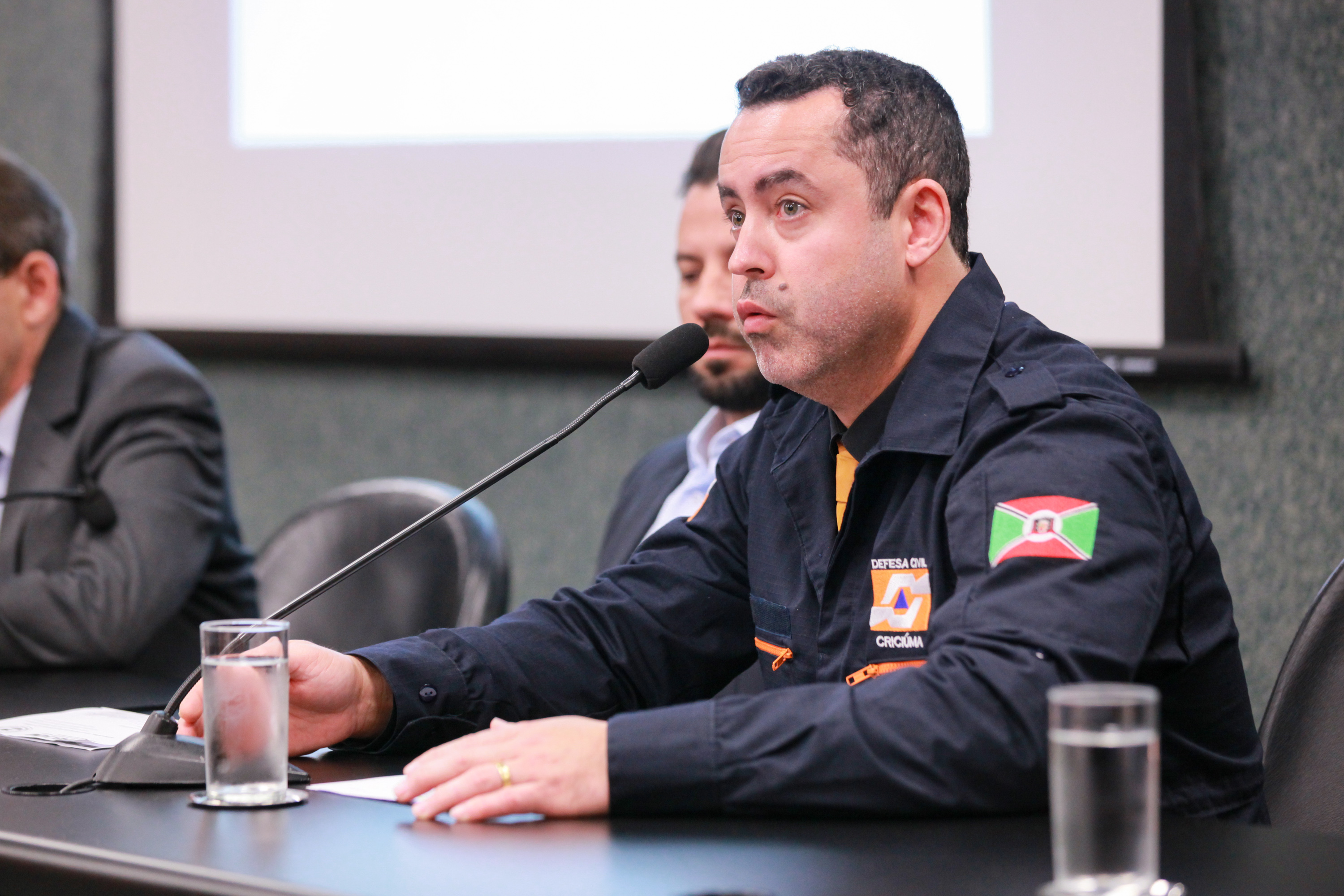 Audiência Pública para discutir a atuação do Estado nas ações da Defesa Civil nos Município