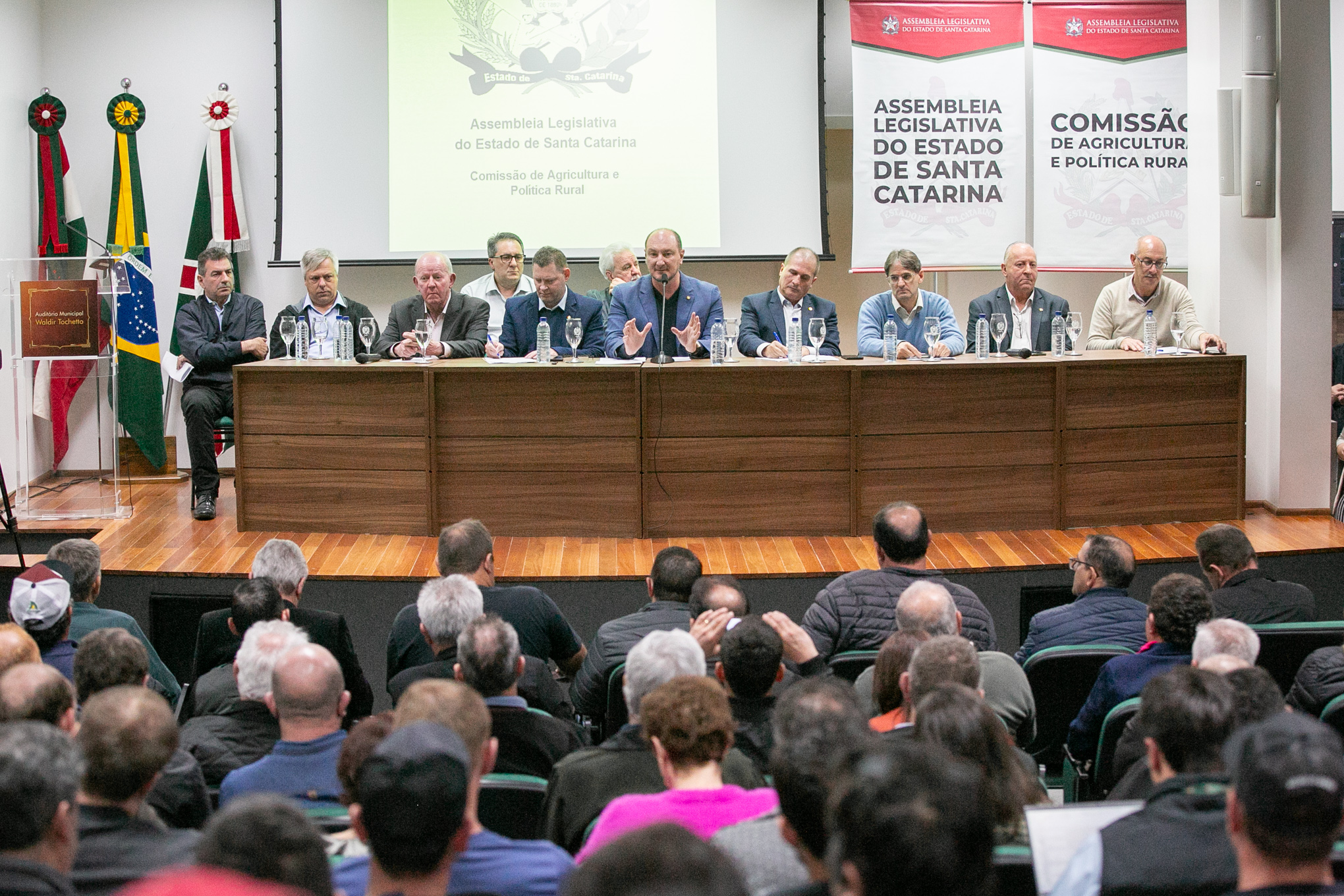 AUDIÊNCIA PÚBLICA – Situação dos produtores de leite em Santa Catarina
