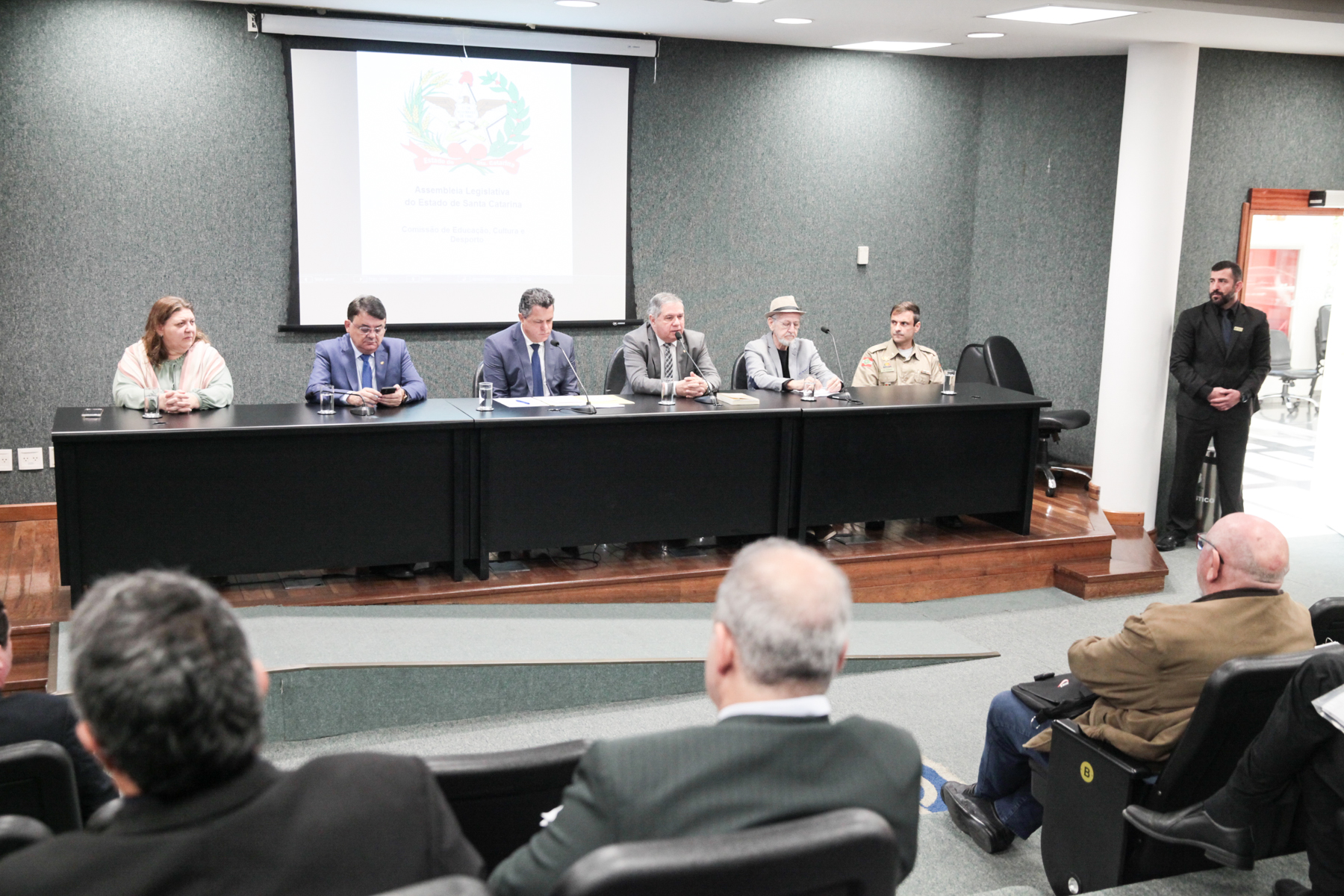 Audiência Pública para Discutir a Alteração do Hino de Santa Catarina