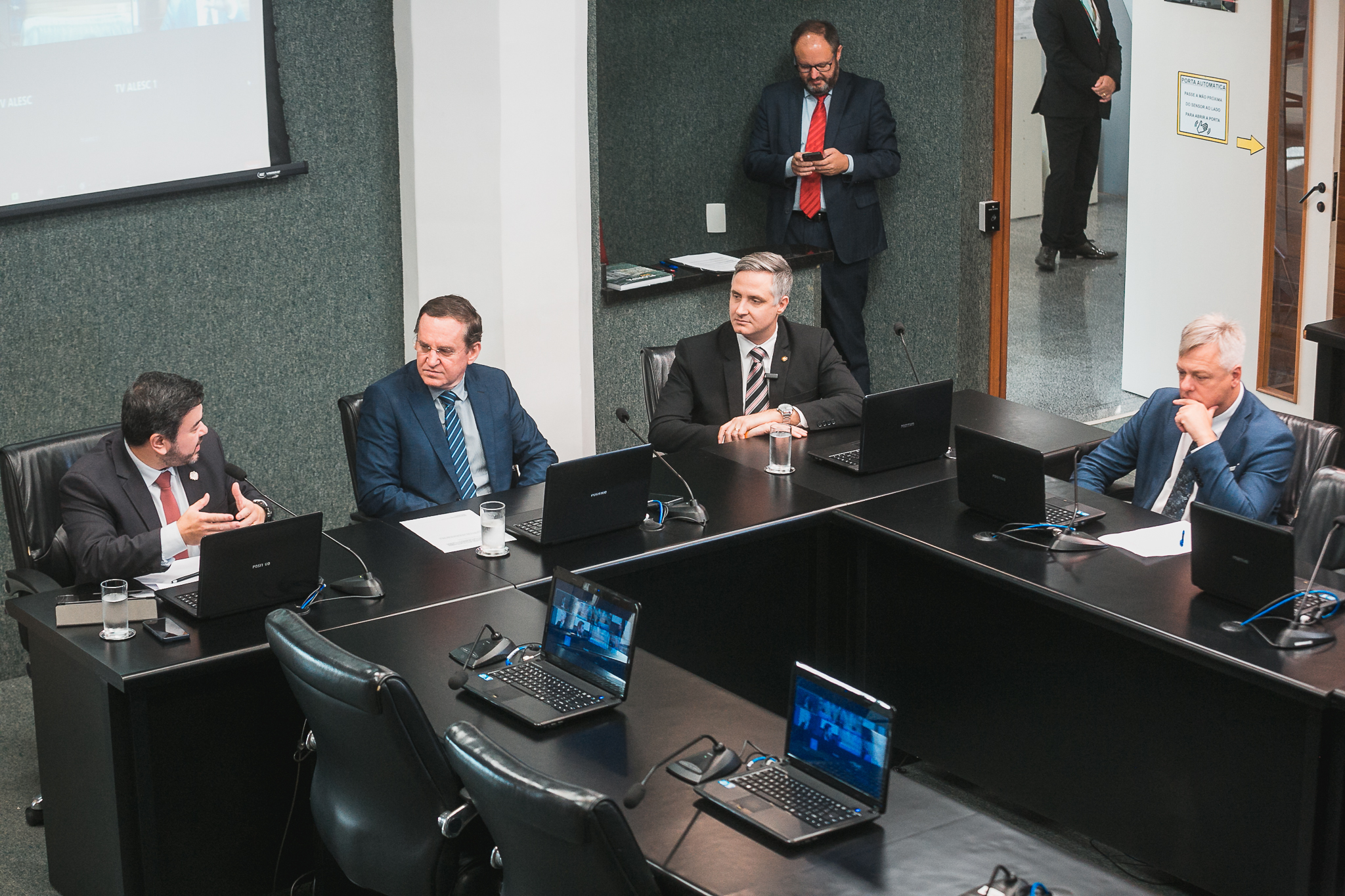 Comissão de Economia, Ciência, Tecnologia, Minas e Energia