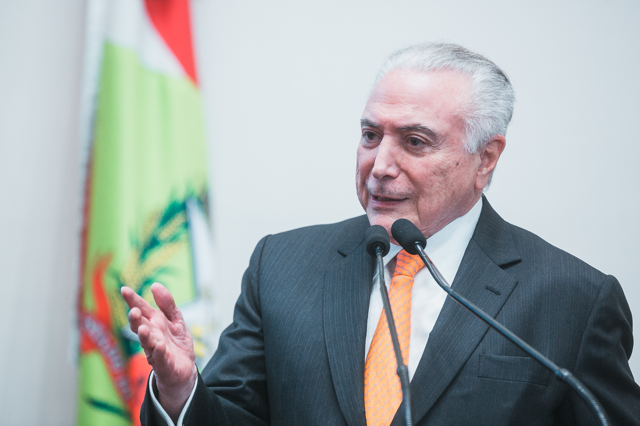SESSÃO SOLENE -Título de cidadão catarinense ao ex-presidente da República Michel Temer