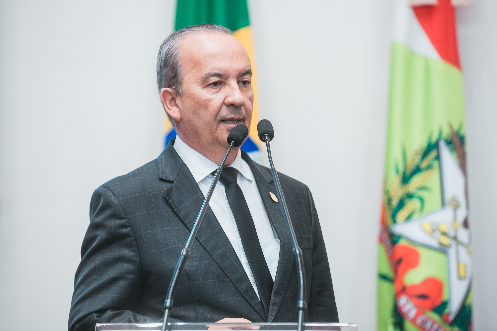 SESSÃO SOLENE -Título de cidadão catarinense ao ex-presidente da República Michel Temer