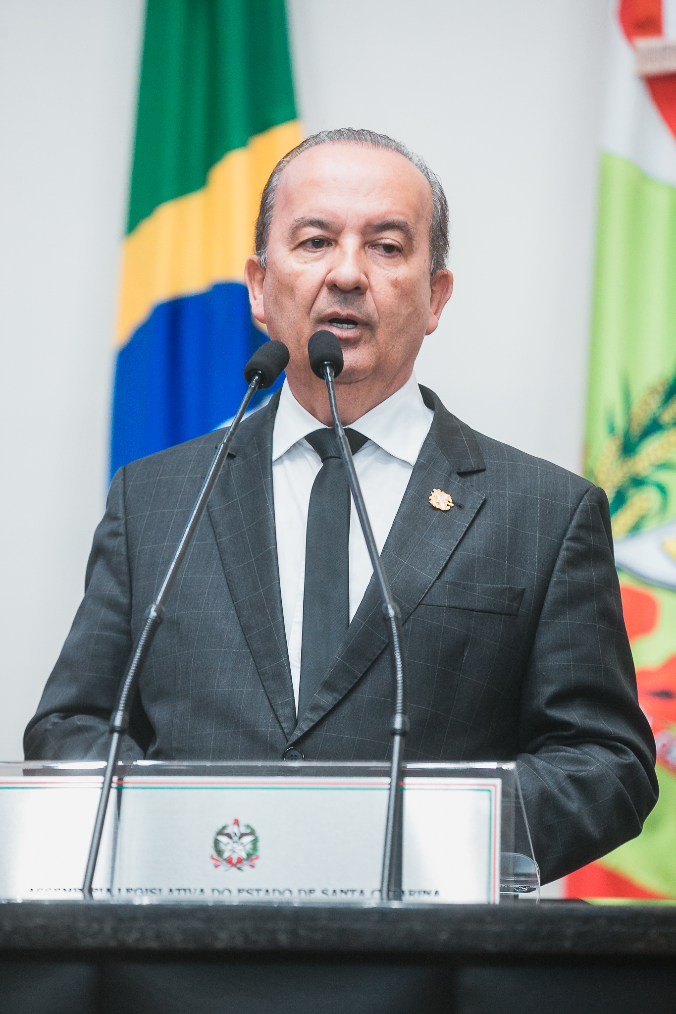 SESSÃO SOLENE -Título de cidadão catarinense ao ex-presidente da República Michel Temer