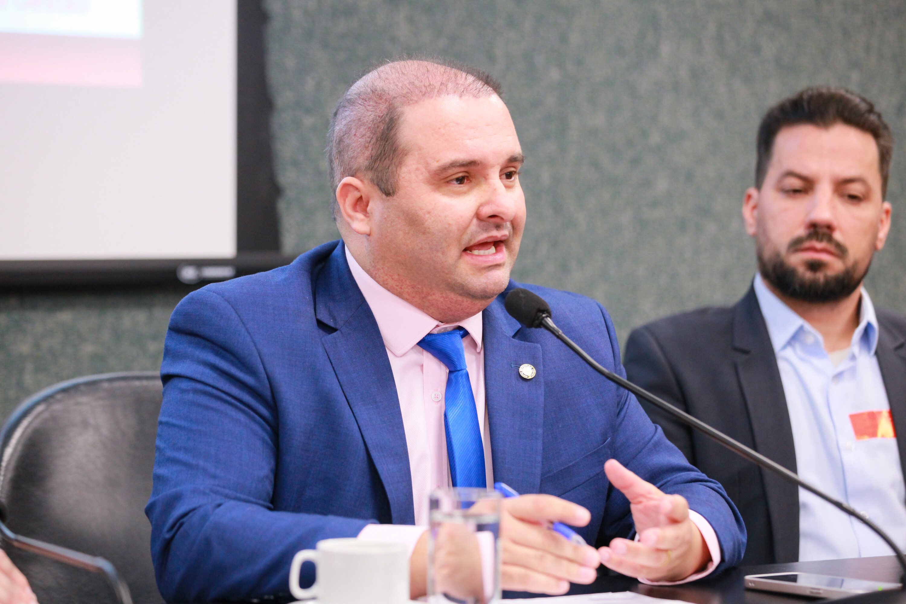 Deputado Sérgio Guimarães na audiência pública