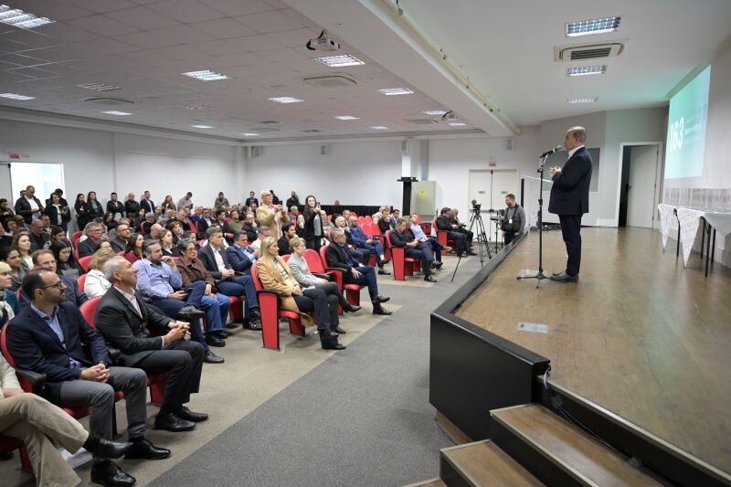Governador Jorginho Mello no ato em Blumenau FOTO: Eduardo Valente/Secom