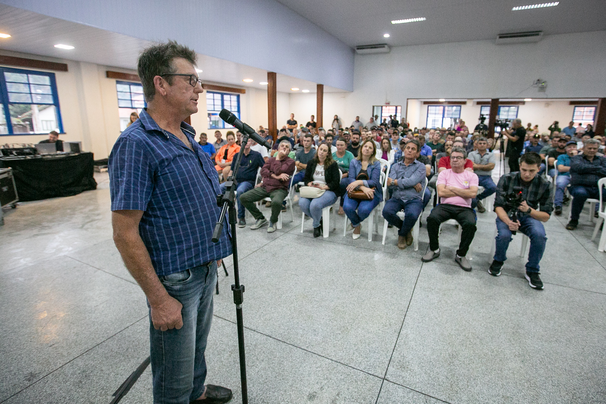 AUDIÊNCIA PÚBLICA - Situação dos produtores de leite em Santa Catarina