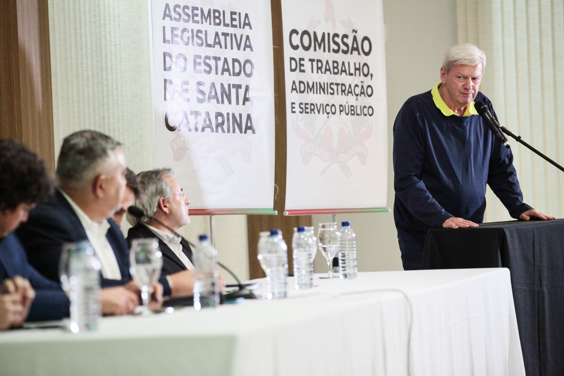 Audiência Pública para tratar da Situação do Sistema de Esgoto da Praia dos Ingleses
