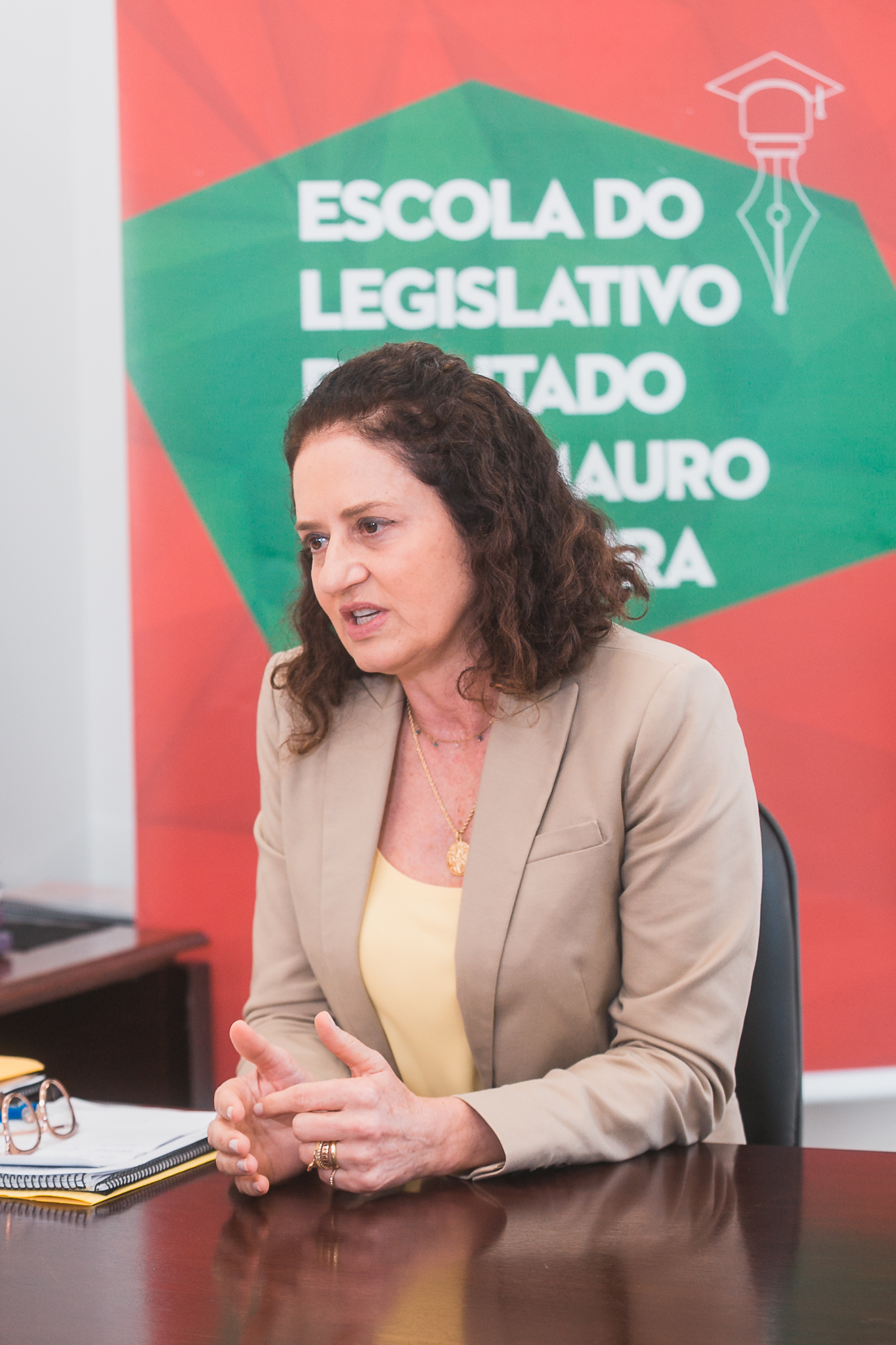 Diretora da Escola da Alesc, Marlene Fengler - 