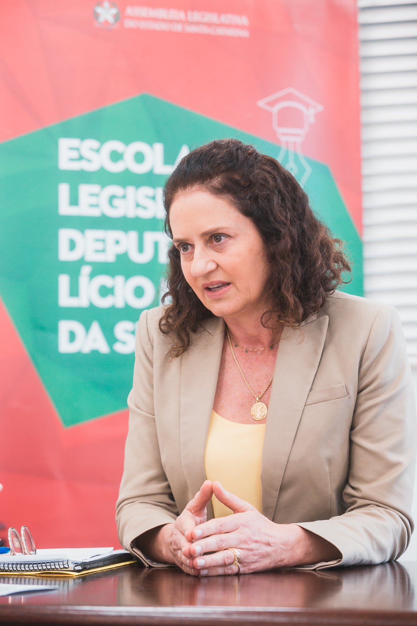 Diretora da Escola da Alesc, Marlene Fengler - 
