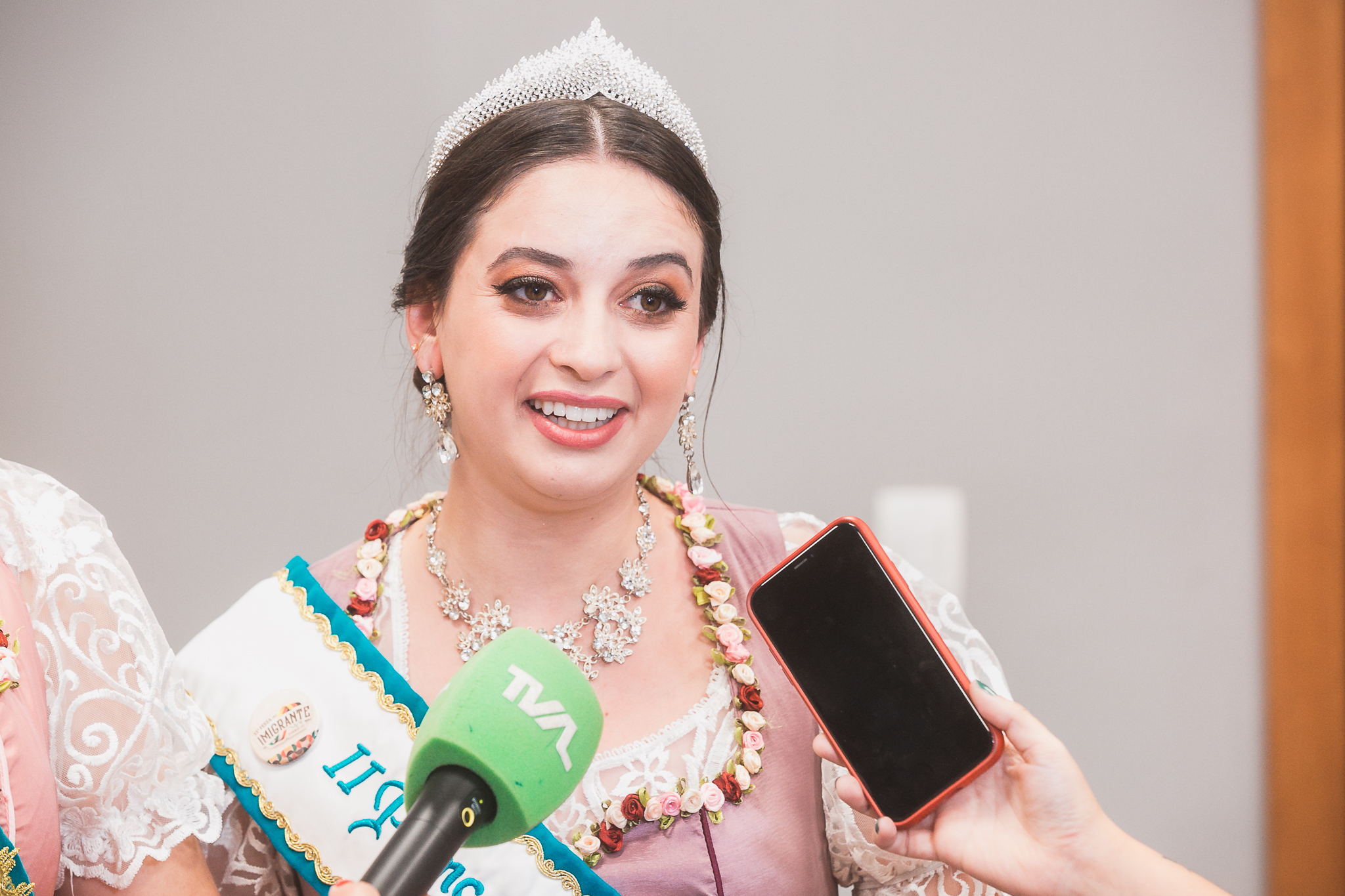 Prefeito e Realeza de Timbó convidam para a Festa do Imigrante