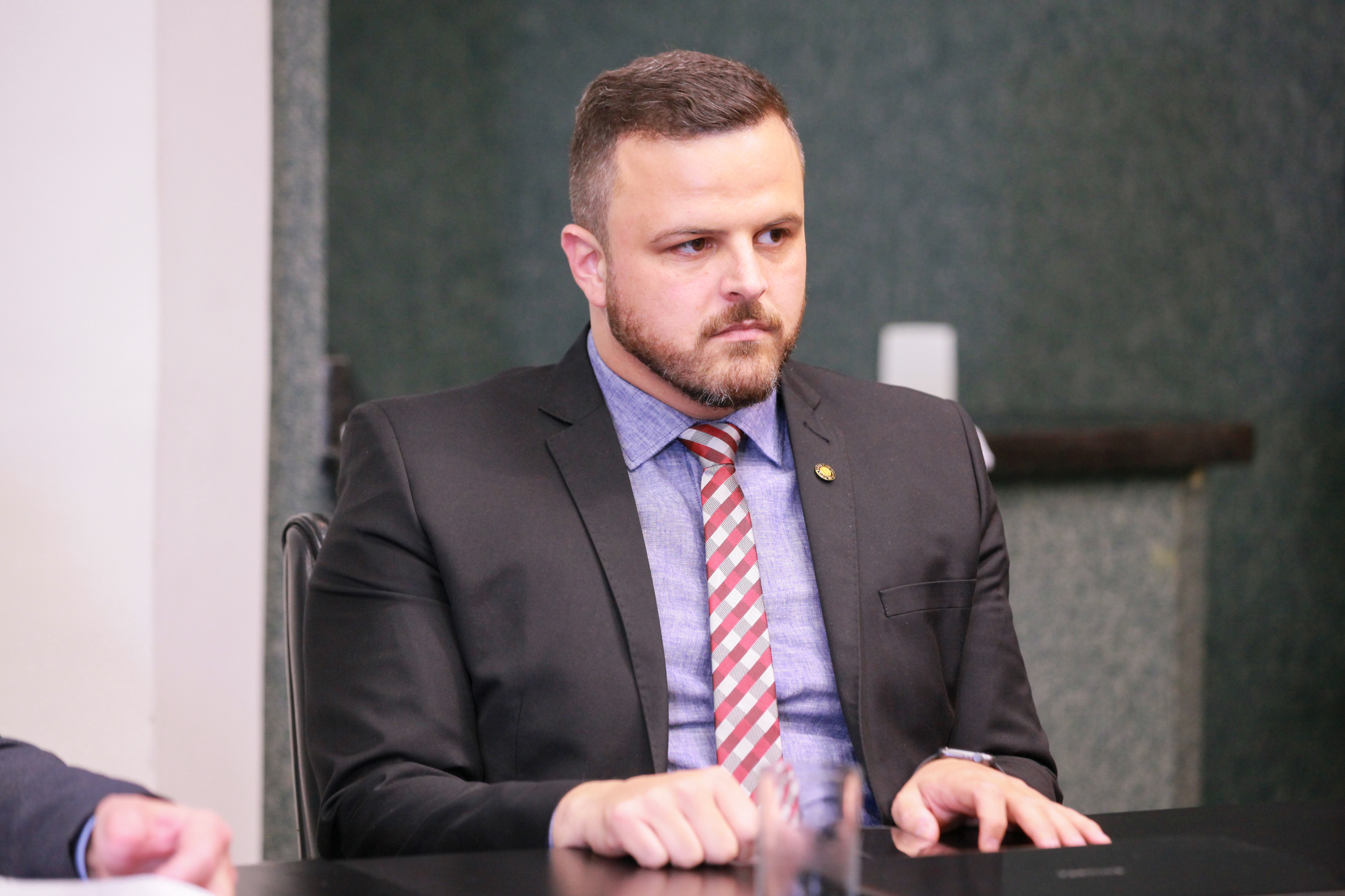 Instalação da Comissão Especial com e finalidade de alterar o RIALESC - Deputado Lucas Neves (Podemos)