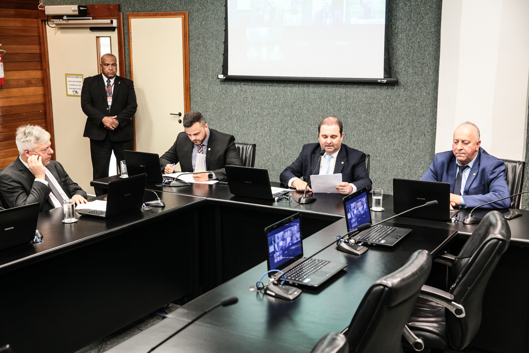 Reunião Ordinária virtual/Presencial da Comissão de Proteção Civil