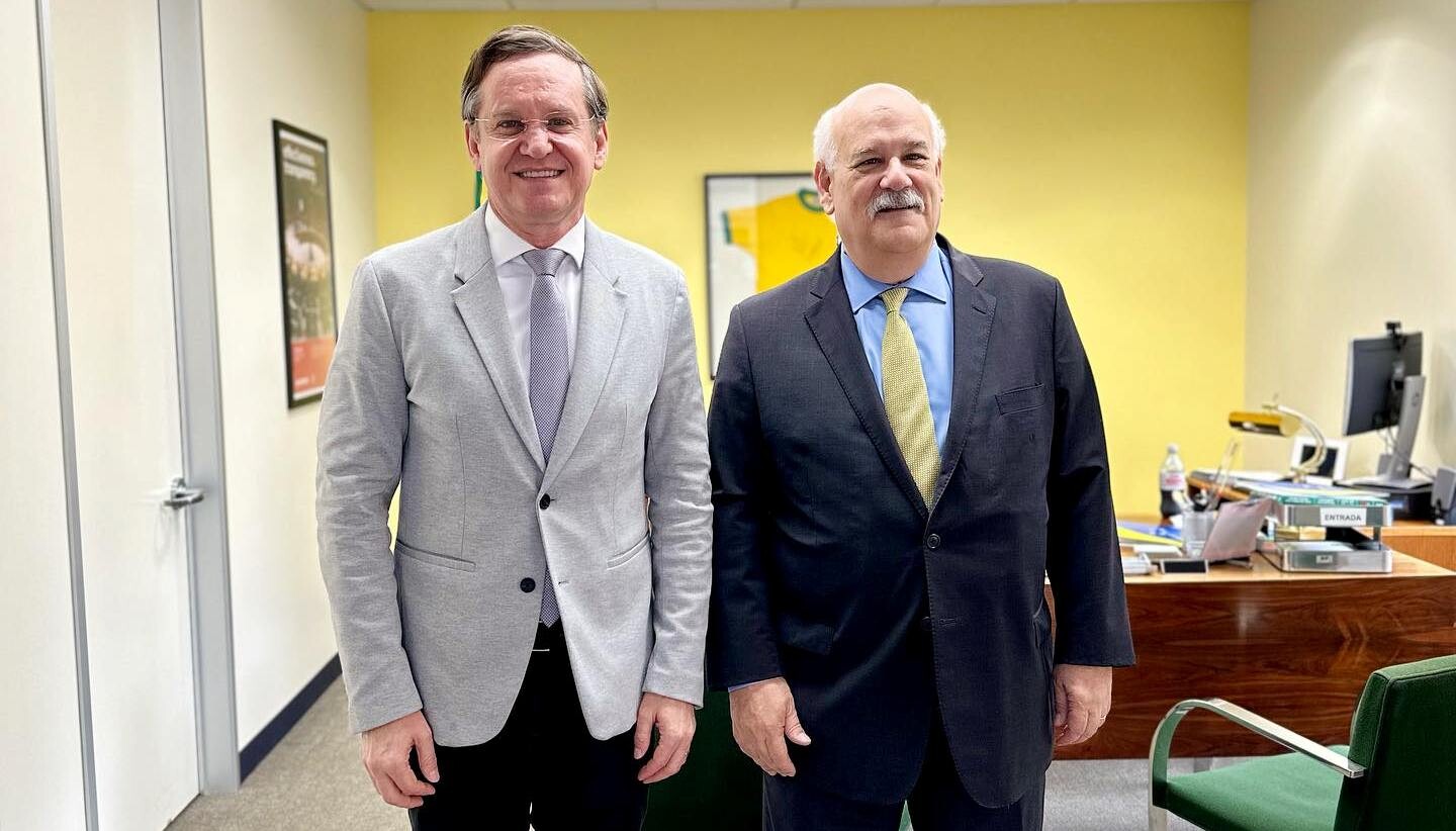 Deputado Miotto no Consulado Brasileiro, em São Francisco, juntamente com o cônsul-geral do Brasil, Ronaldo Costa Filho FOTO: Ascom deputado Jair Miot