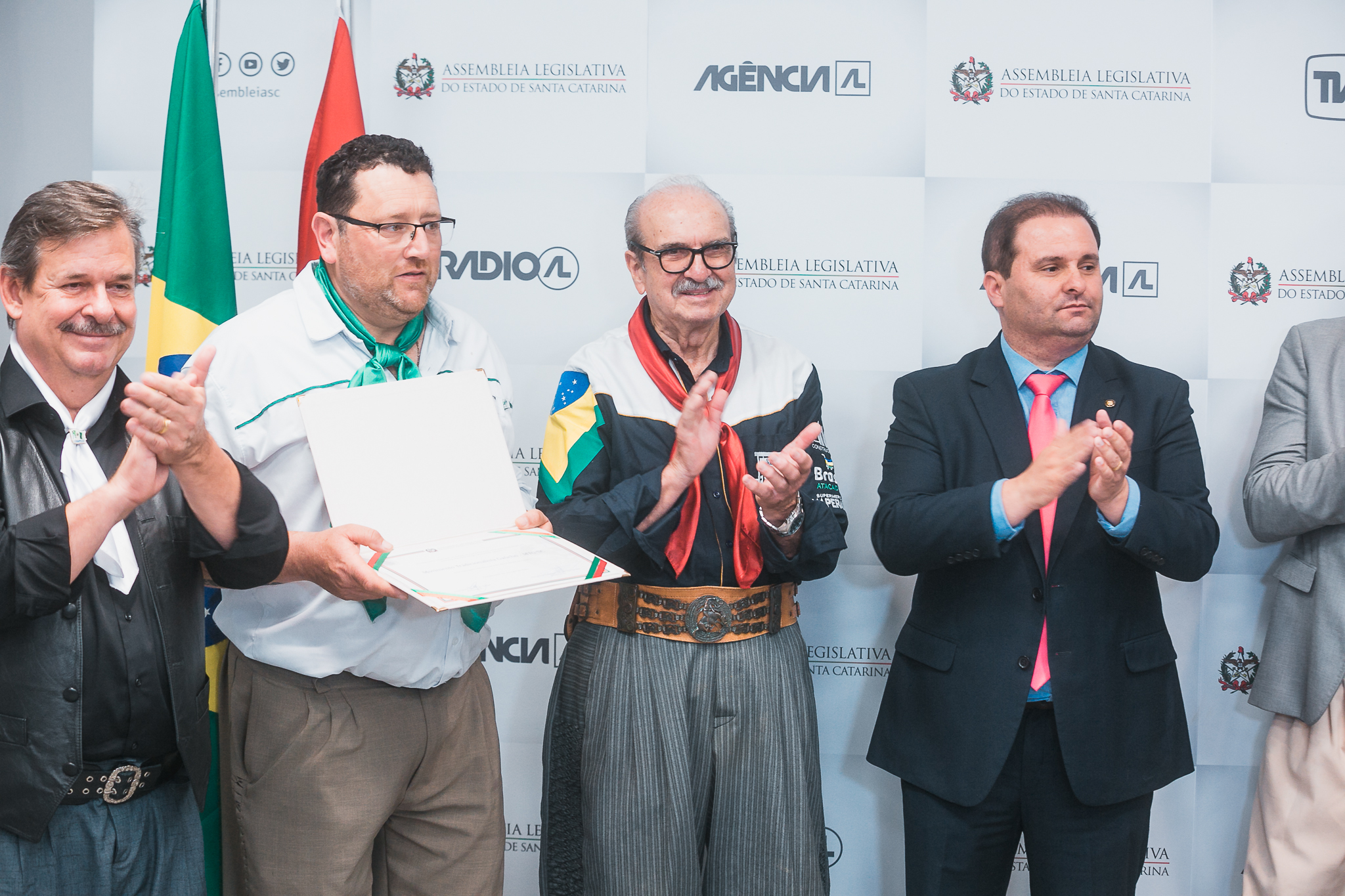 Moção de Aplauso - 50 anos Movimento Tradicionalista Gaúcho SC - Dep. Sérgio Guimarães