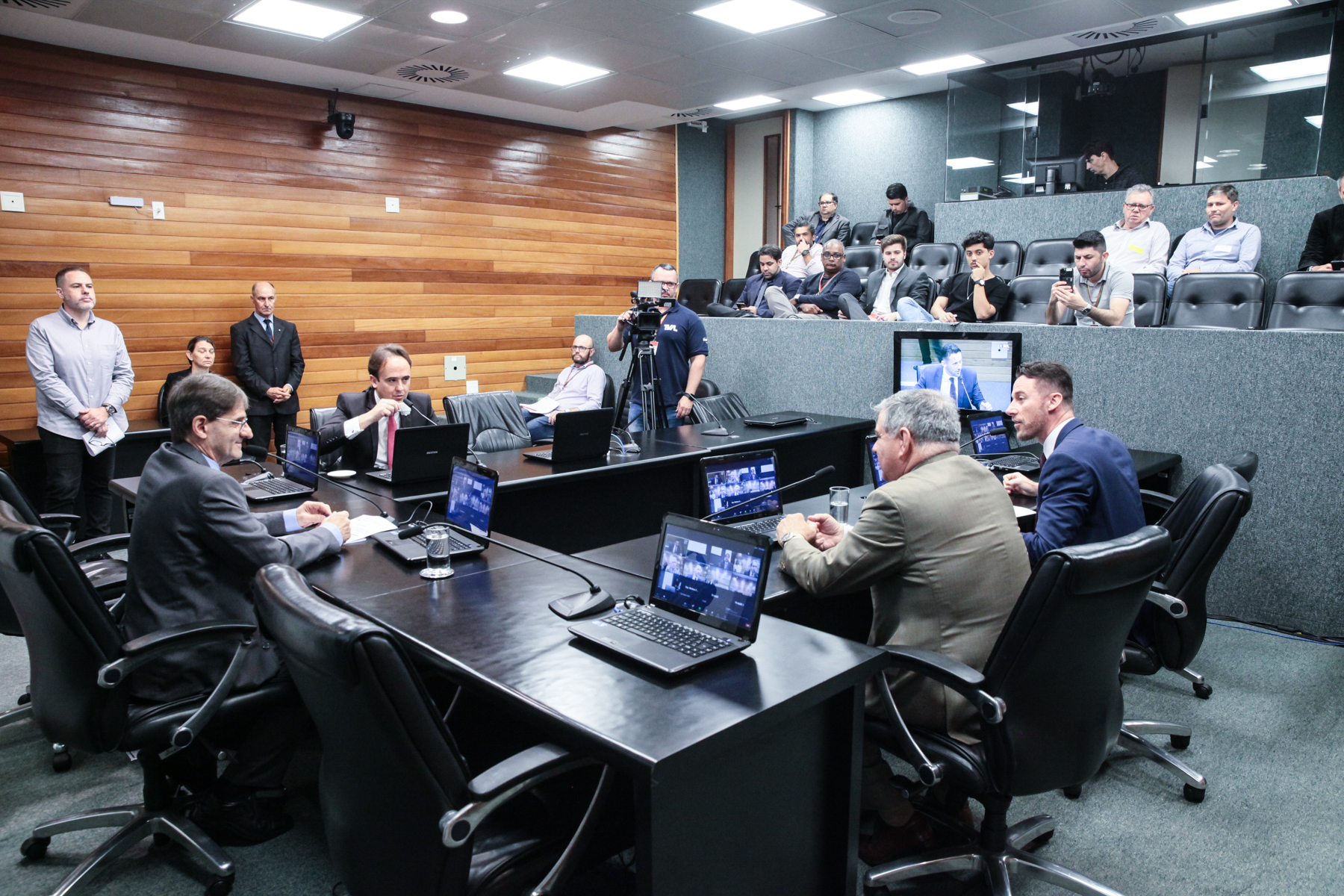 Comissão de Relacionamento Institucional, das Relações Internacionais e do MERCOSUL